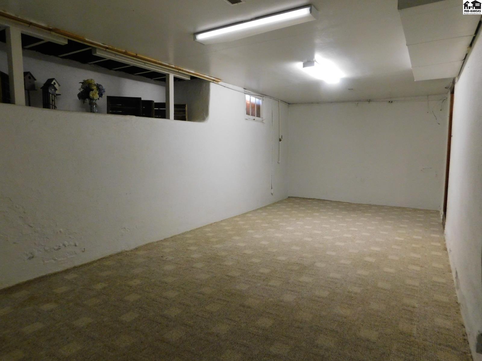 226 E 17th Avenue Hutchinson KS 67501