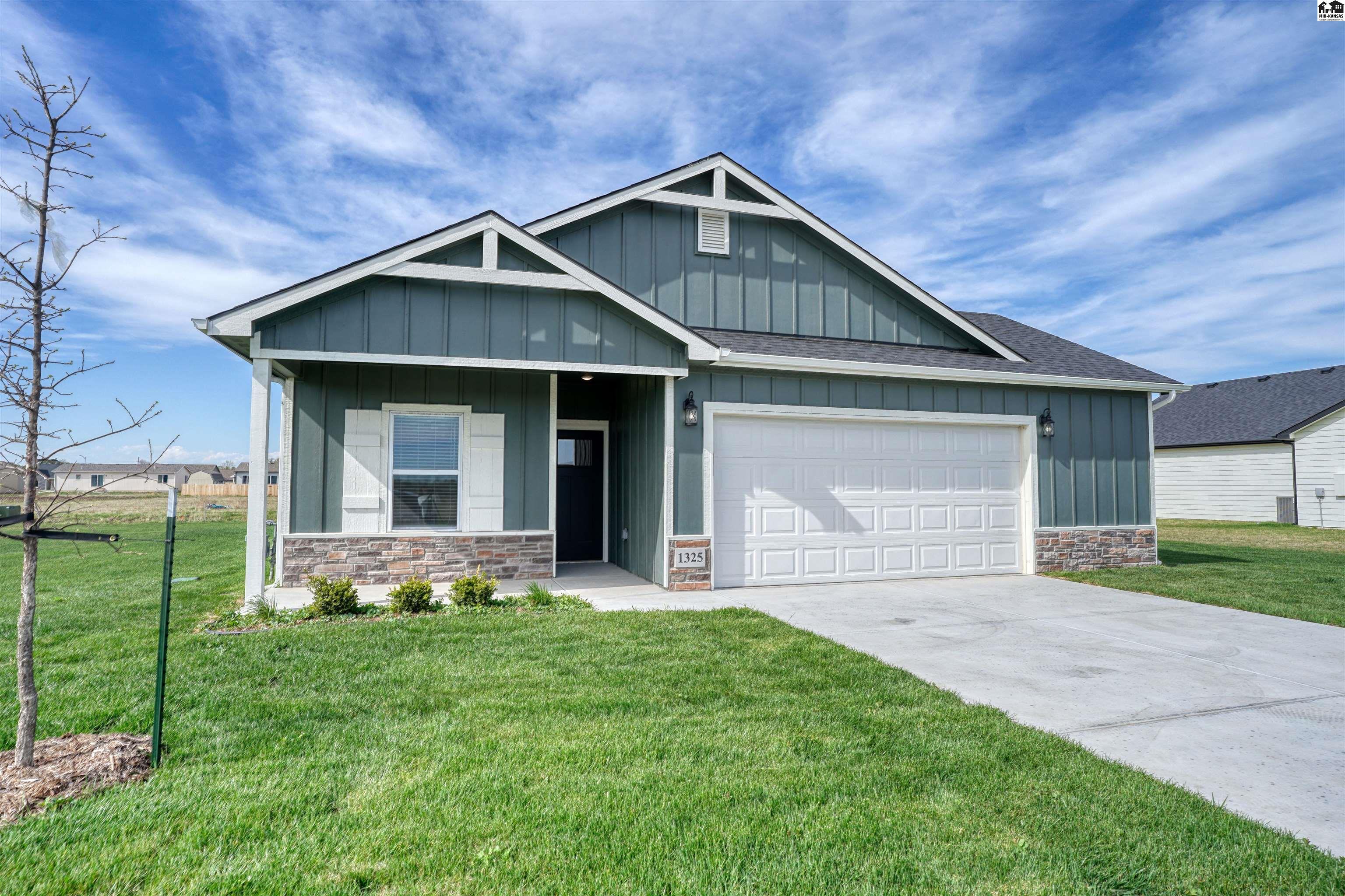 1325 Robin Drive Mcpherson KS 67460