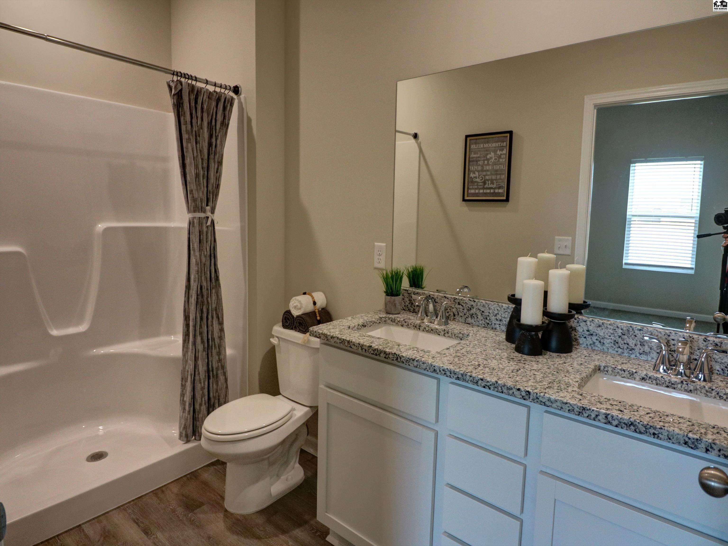 1325 Robin Drive Mcpherson KS 67460