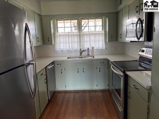 1504 Brookwood Drive Hutchinson KS 67502