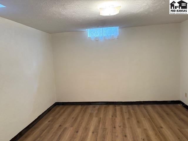 1504 Brookwood Drive Hutchinson KS 67502