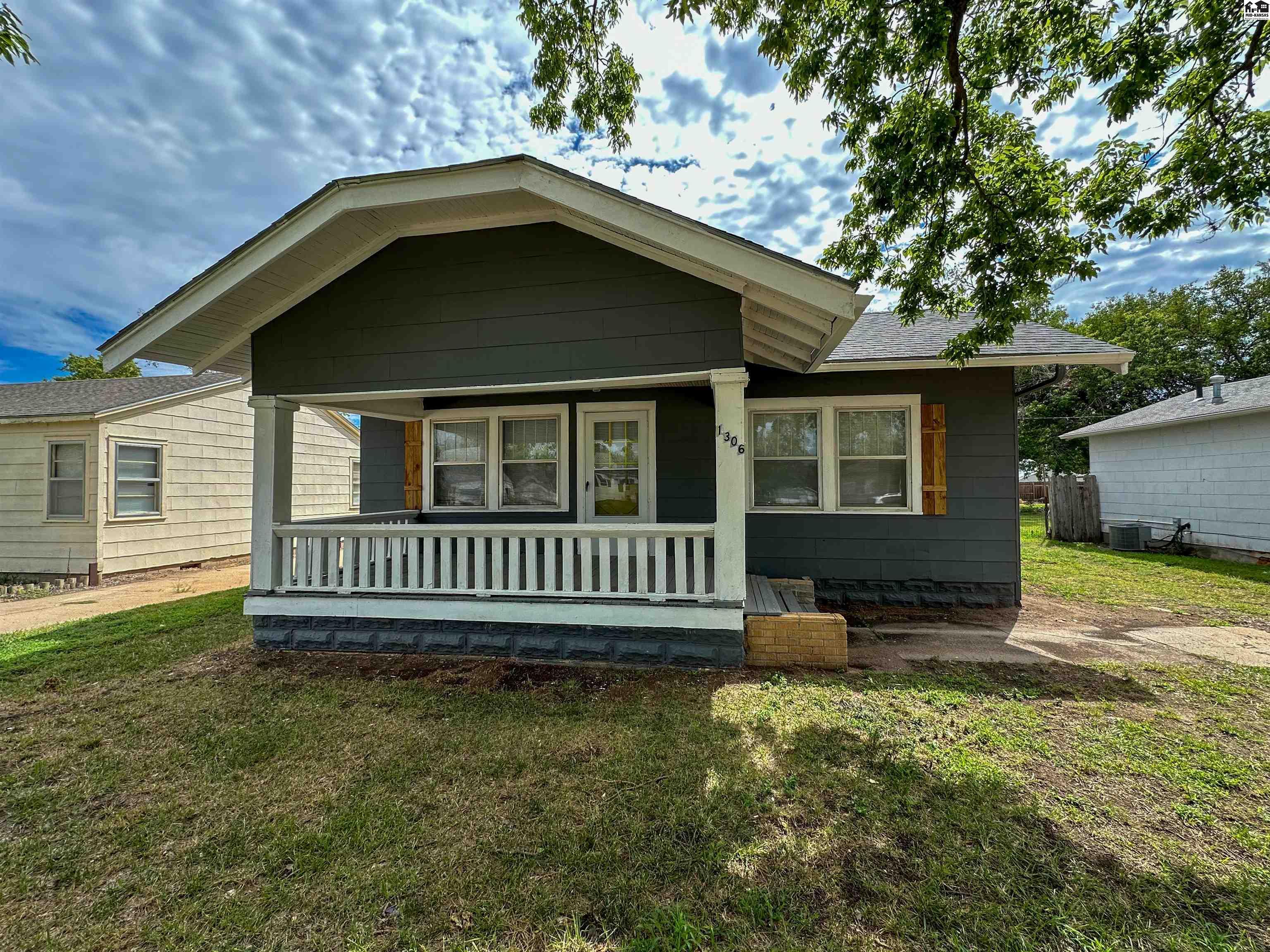 1306 N Forrest Street Hutchinson KS 67501