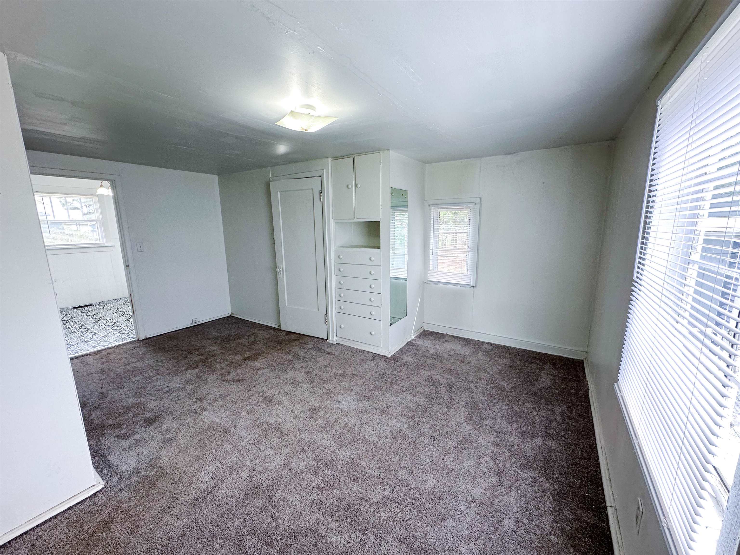 1306 N Forrest Street Hutchinson KS 67501