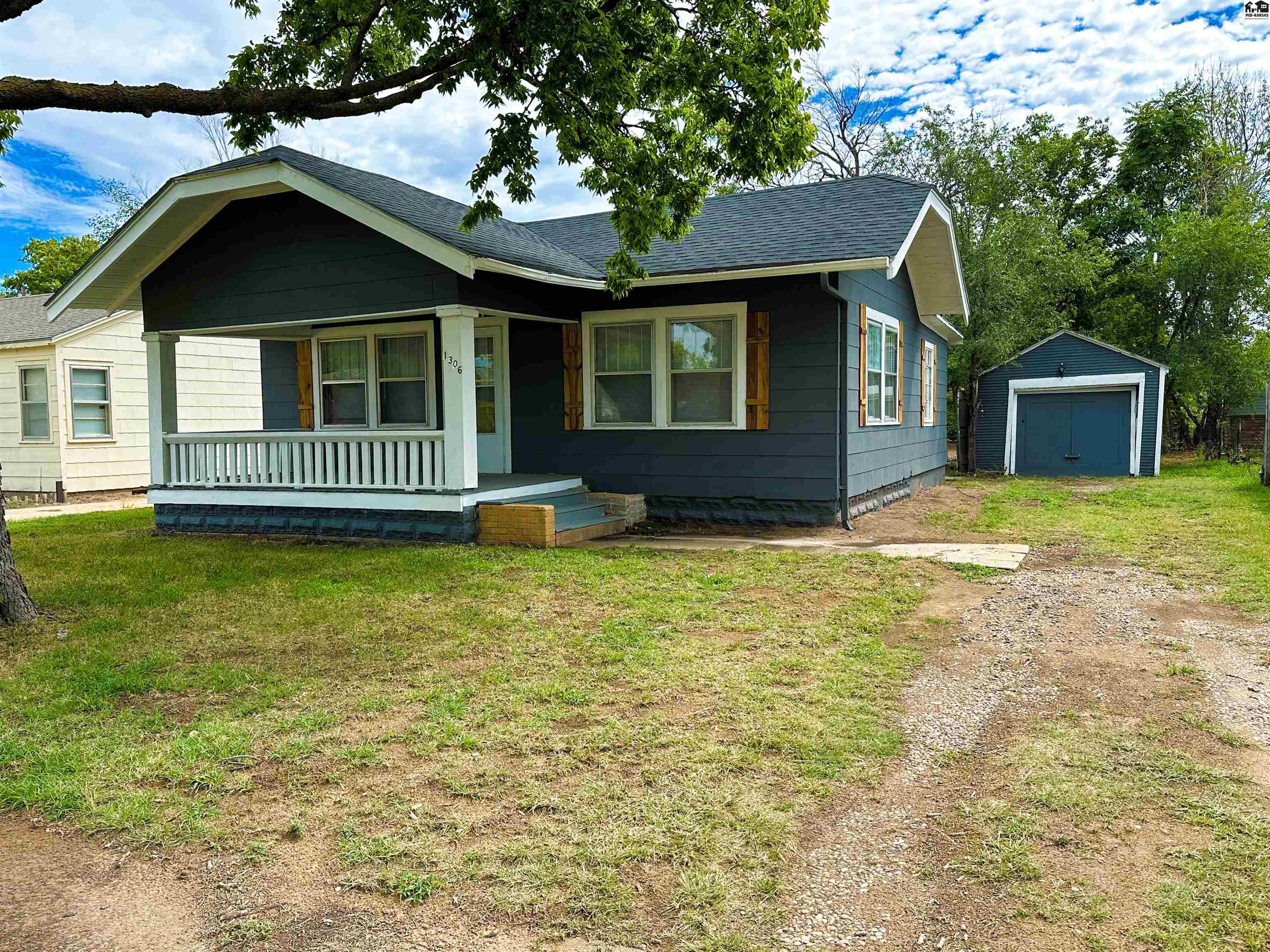 1306 N Forrest Street Hutchinson KS 67501