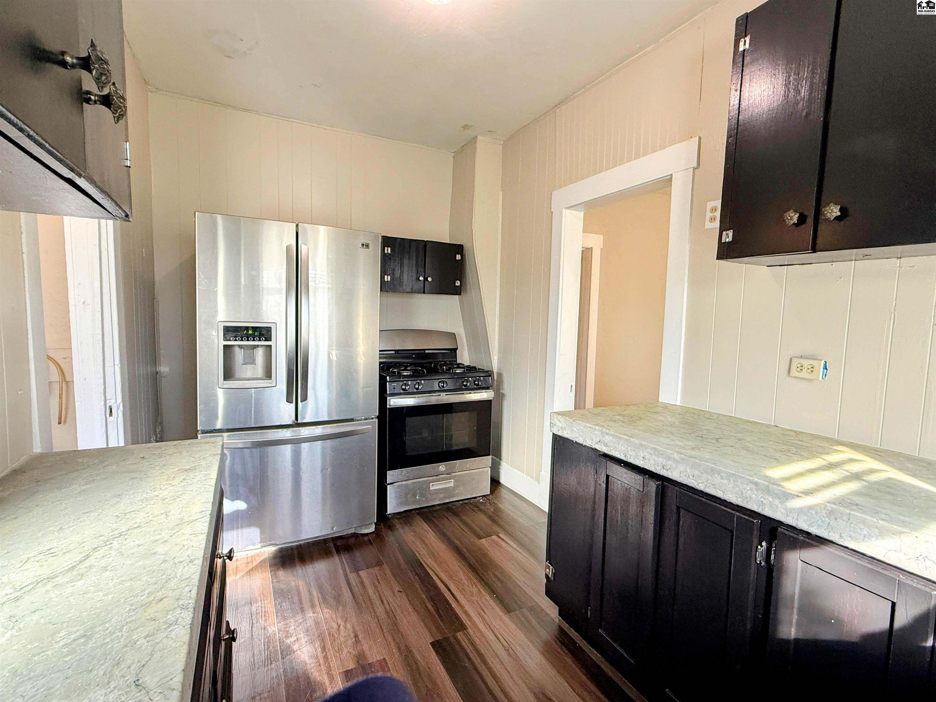 715 S Maple Street Hutchinson KS 67501