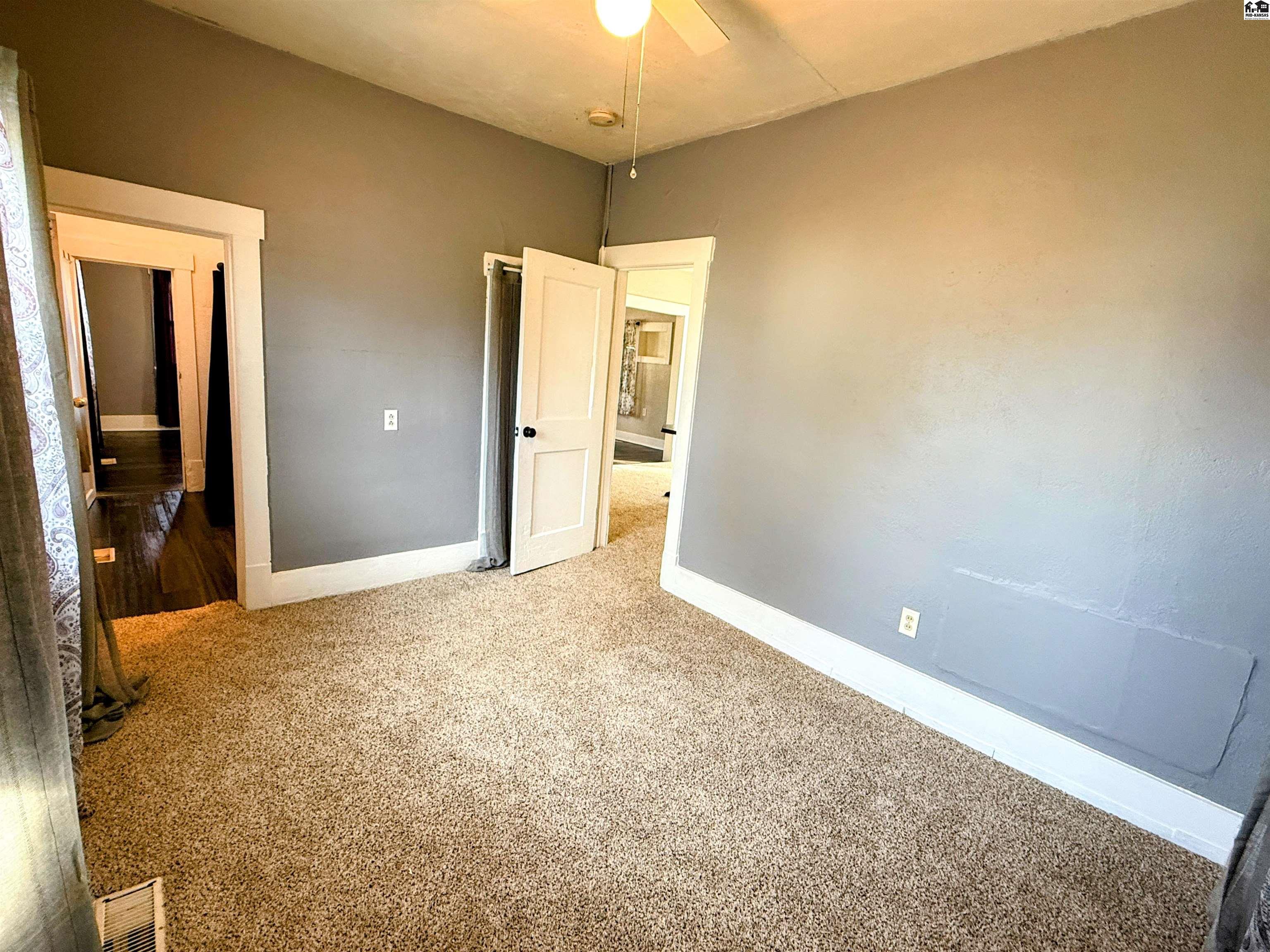 715 S Maple Street Hutchinson KS 67501