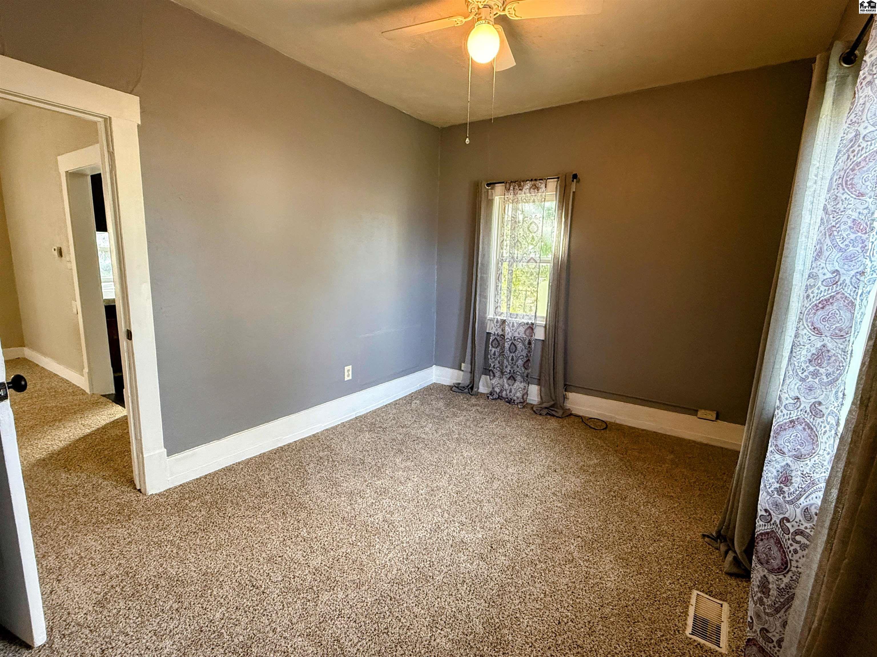 715 S Maple Street Hutchinson KS 67501