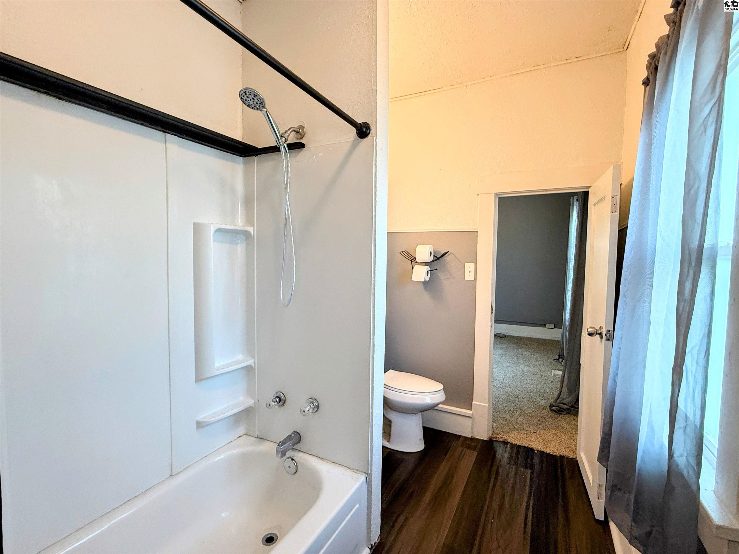 715 S Maple Street Hutchinson KS 67501