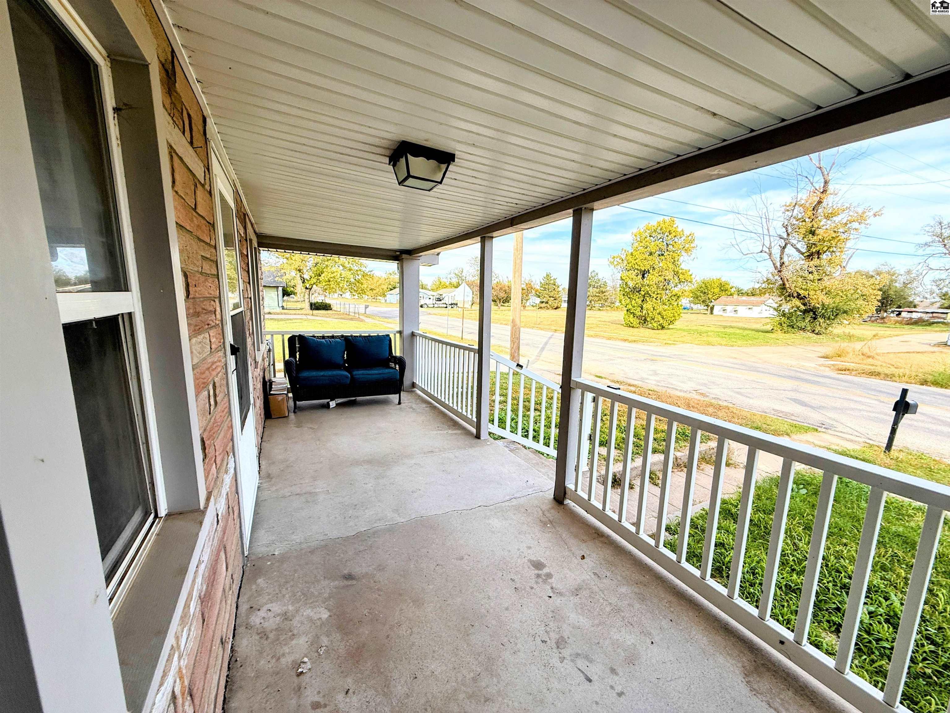 715 S Maple Street Hutchinson KS 67501