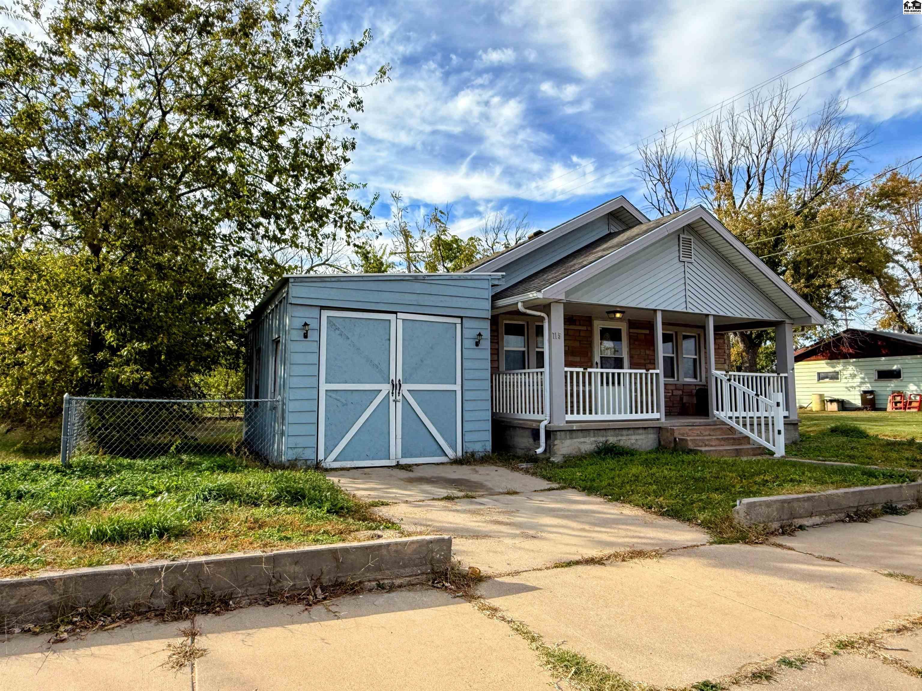 715 S Maple Street Hutchinson KS 67501