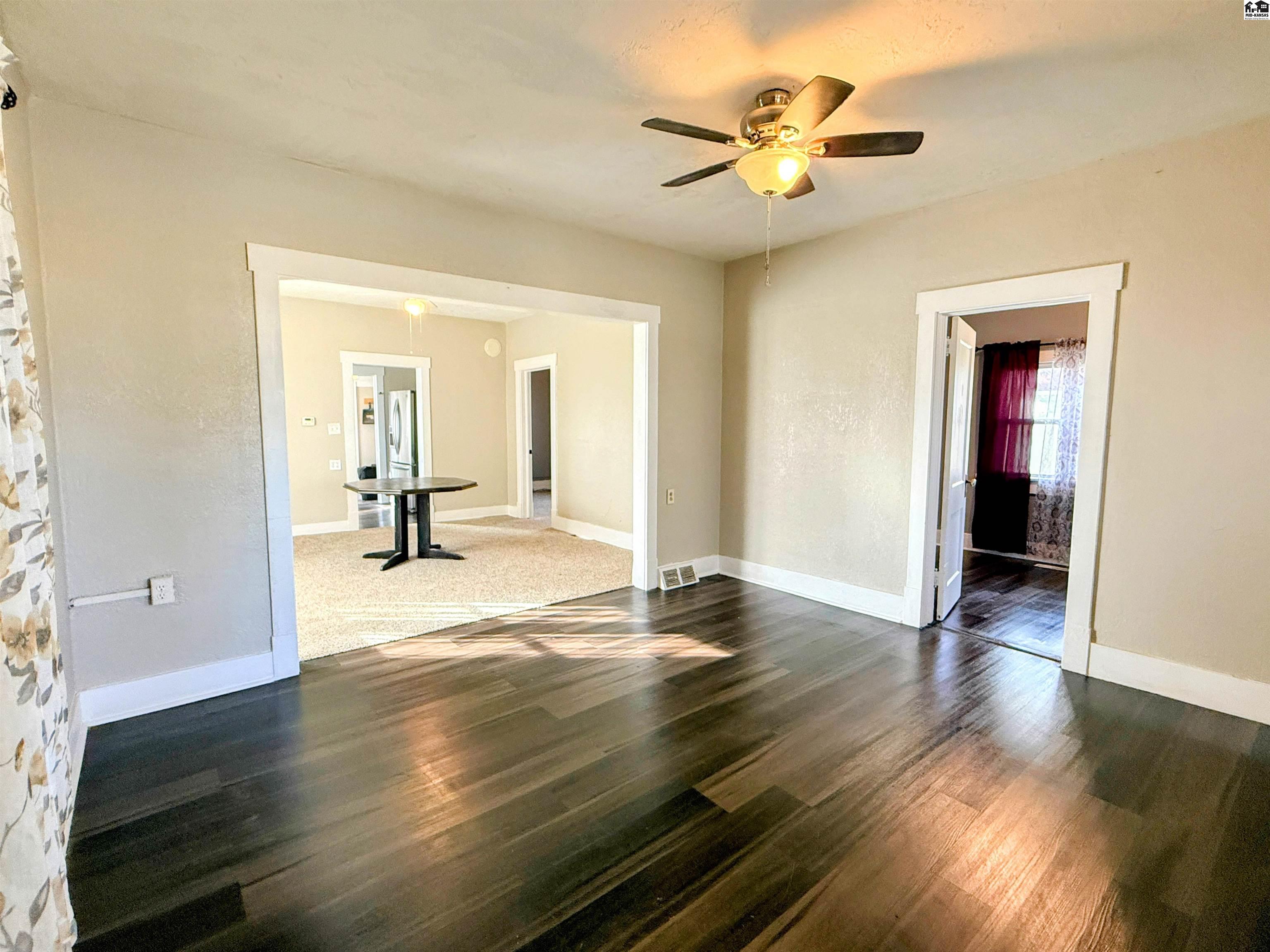 715 S Maple Street Hutchinson KS 67501