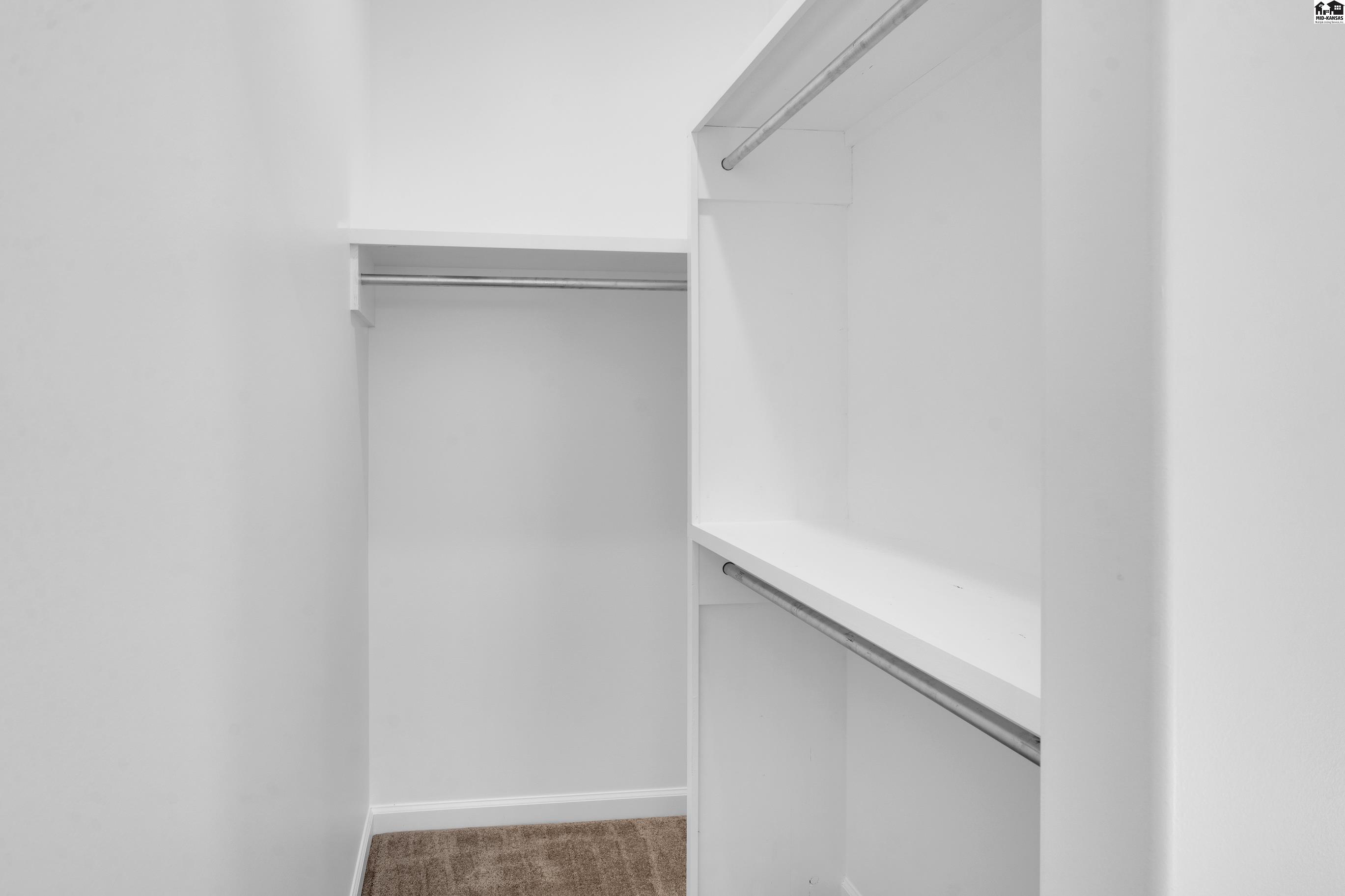 721 N Palomino Trail Hutchinson KS 67501