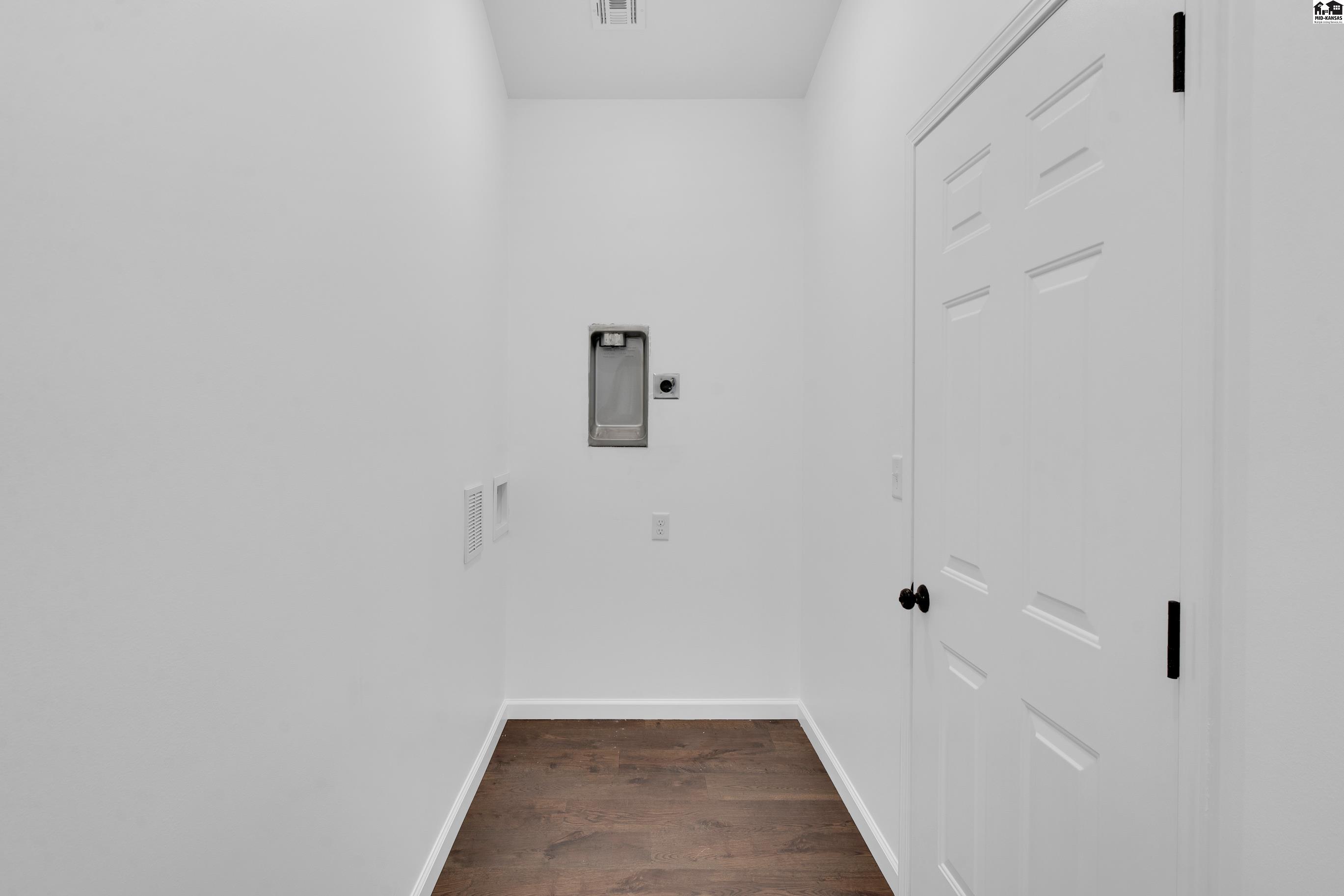 721 N Palomino Trail Hutchinson KS 67501