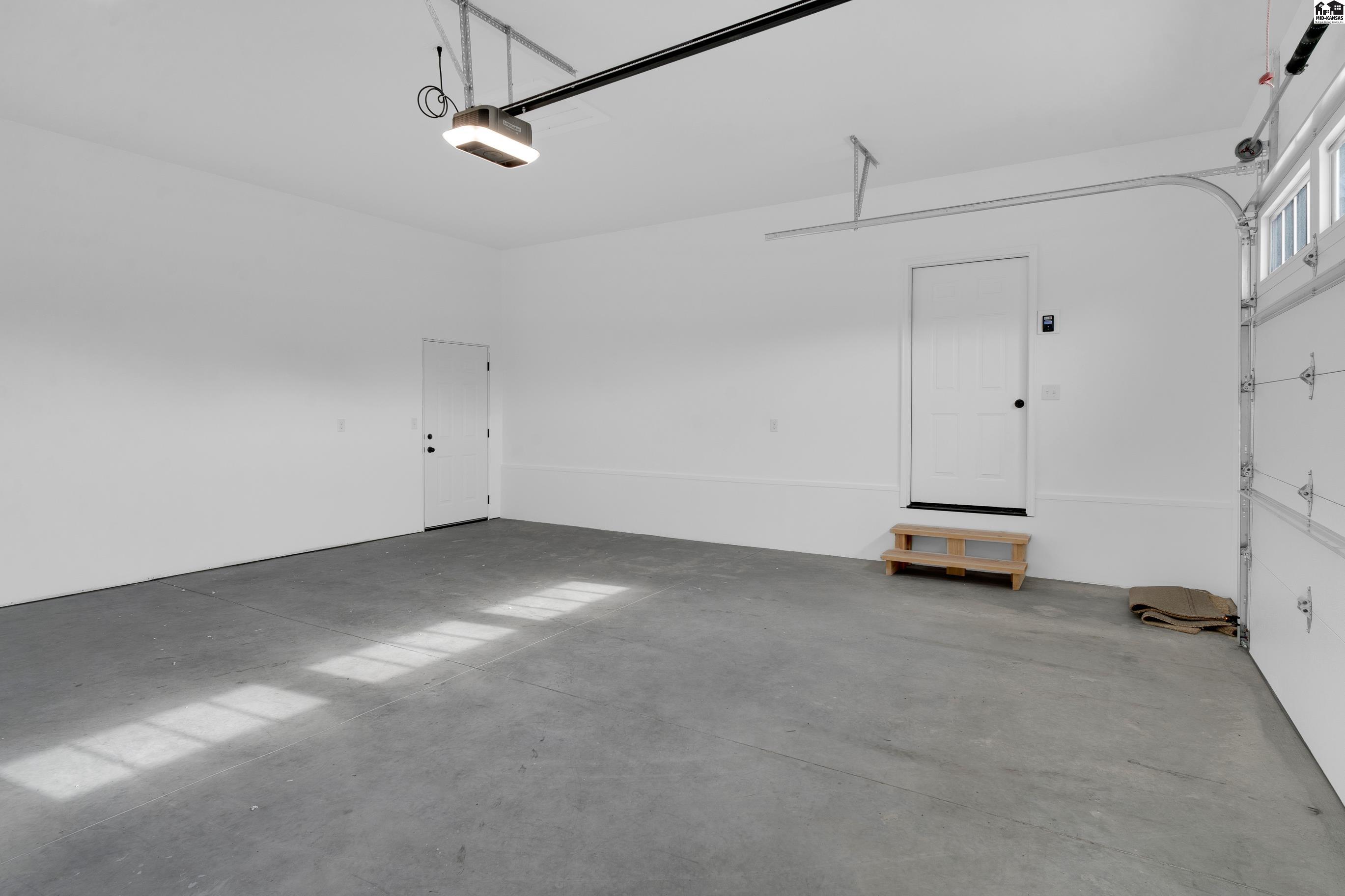 721 N Palomino Trail Hutchinson KS 67501