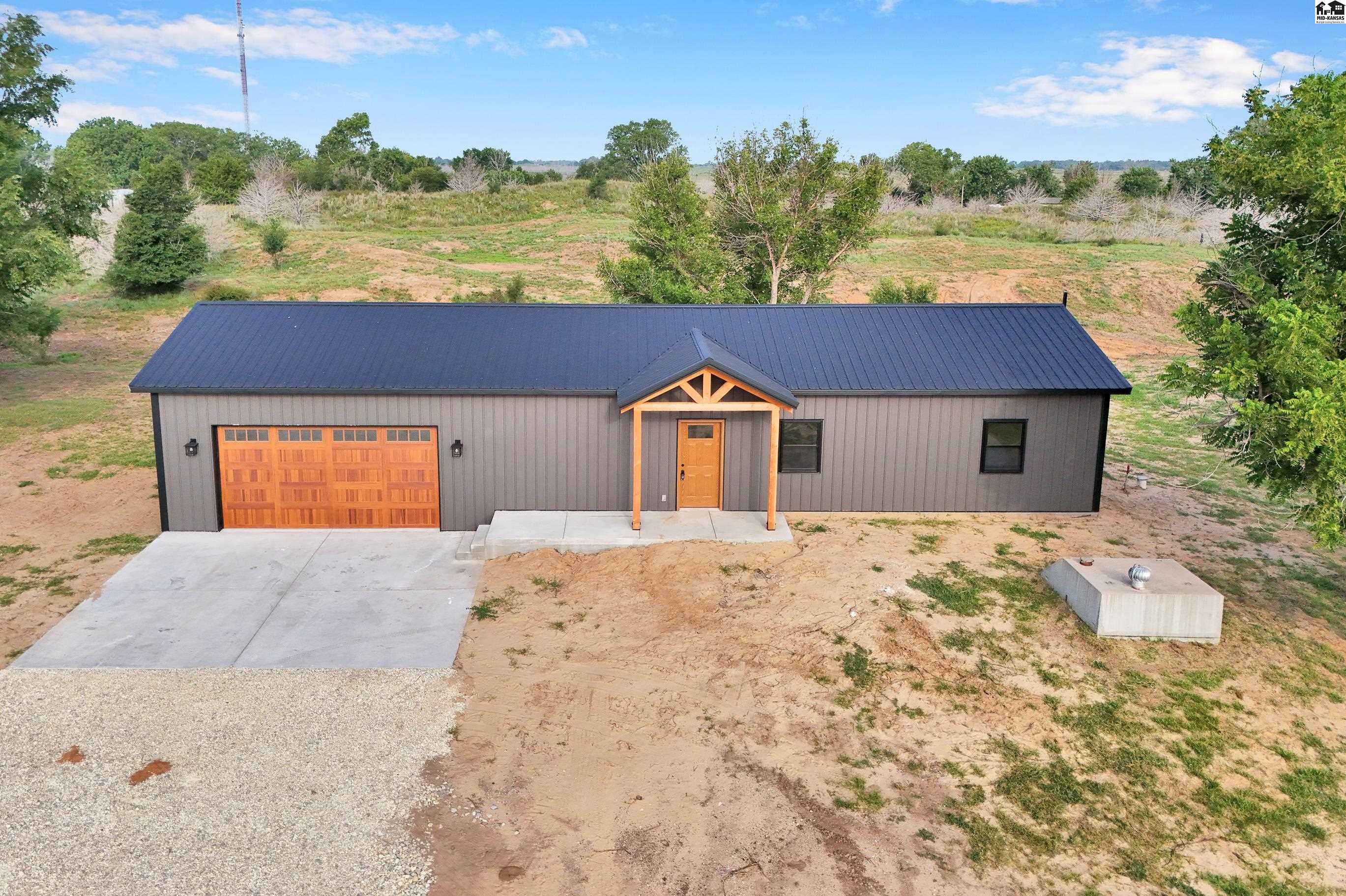 721 N Palomino Trail Hutchinson KS 67501