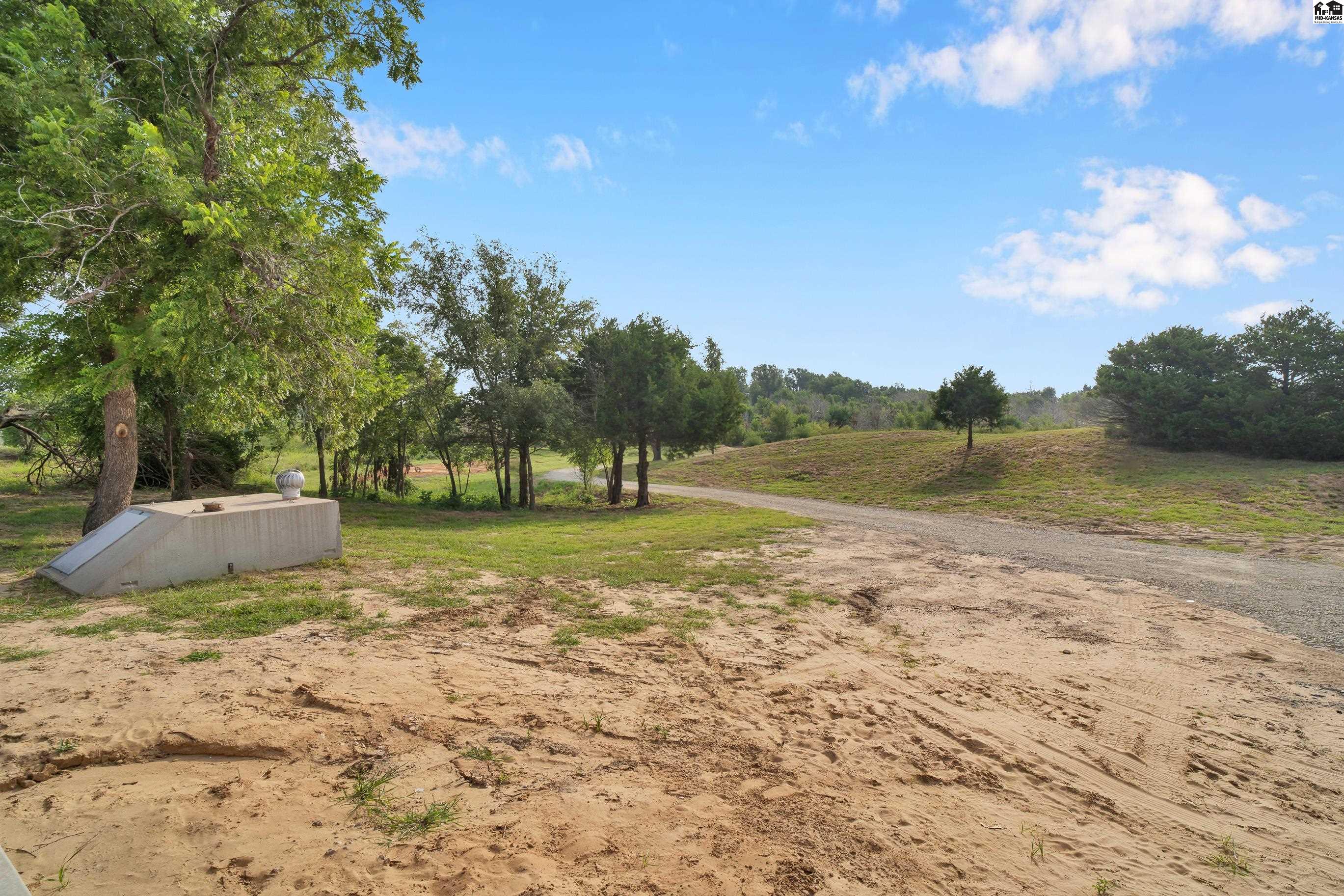 721 N Palomino Trail Hutchinson KS 67501