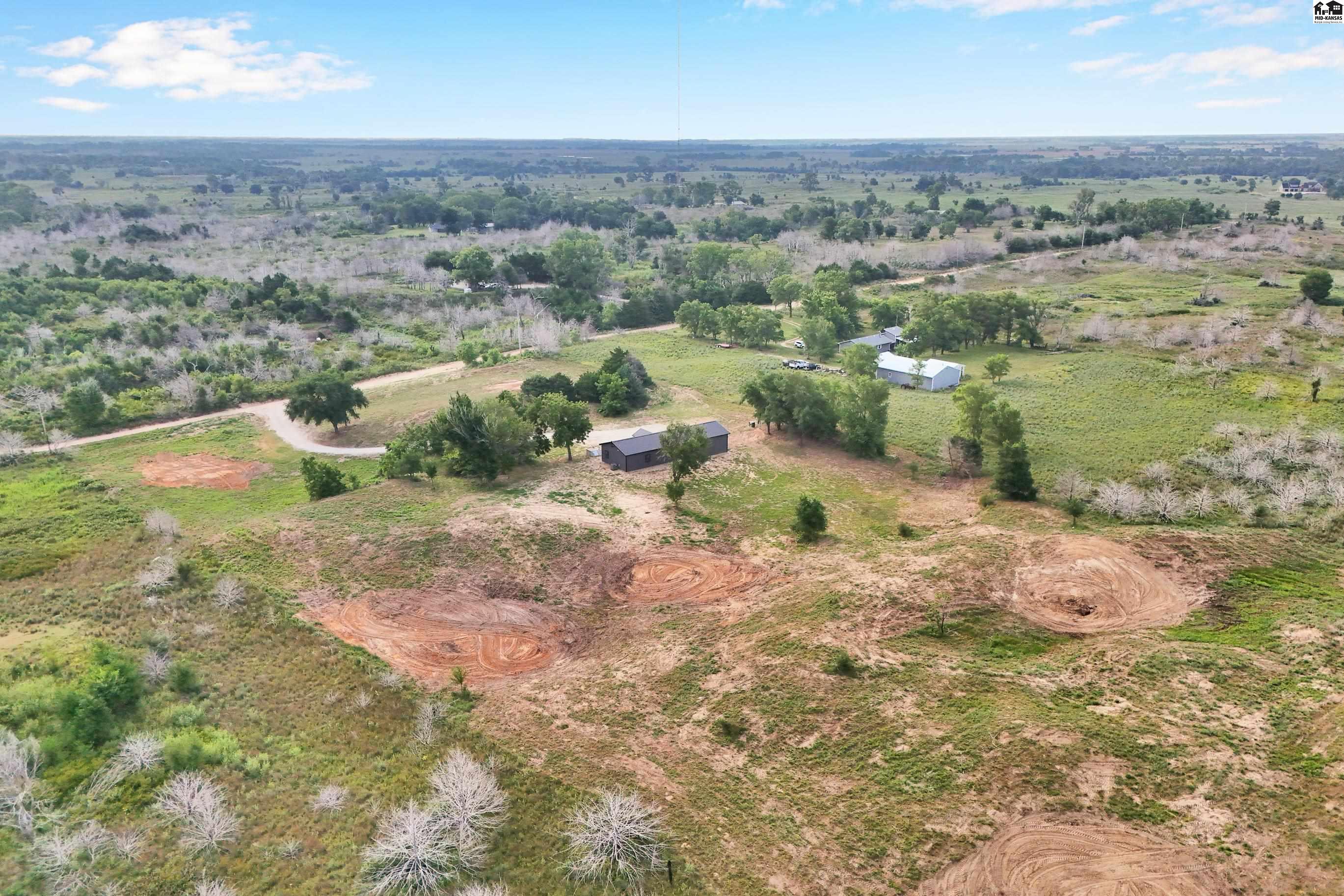 721 N Palomino Trail Hutchinson KS 67501