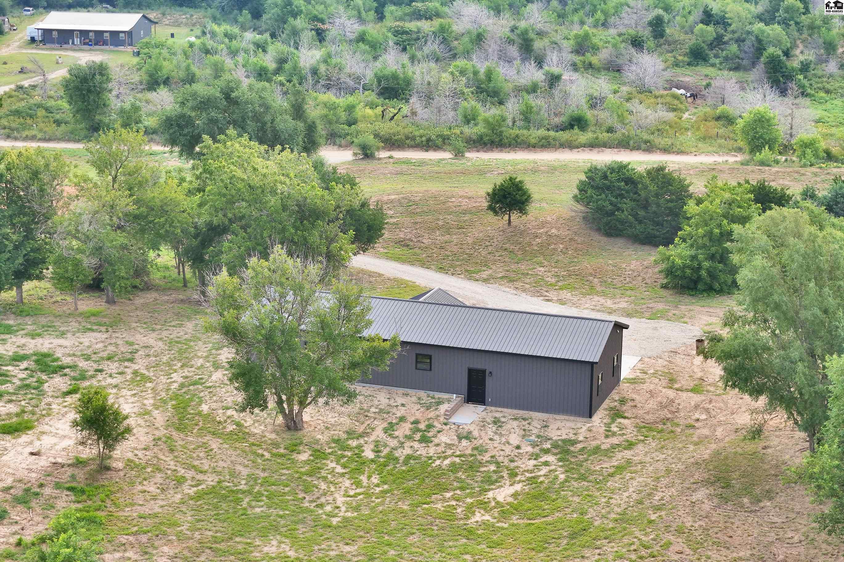 721 N Palomino Trail Hutchinson KS 67501