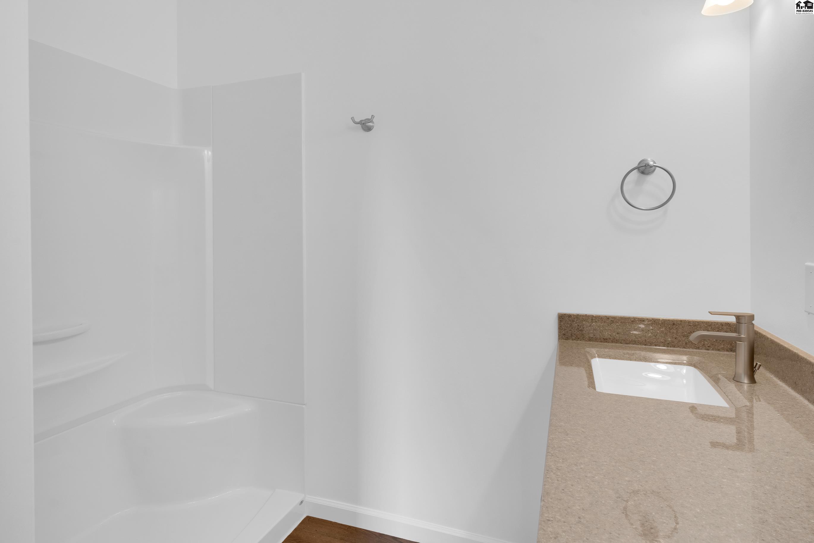 721 N Palomino Trail Hutchinson KS 67501