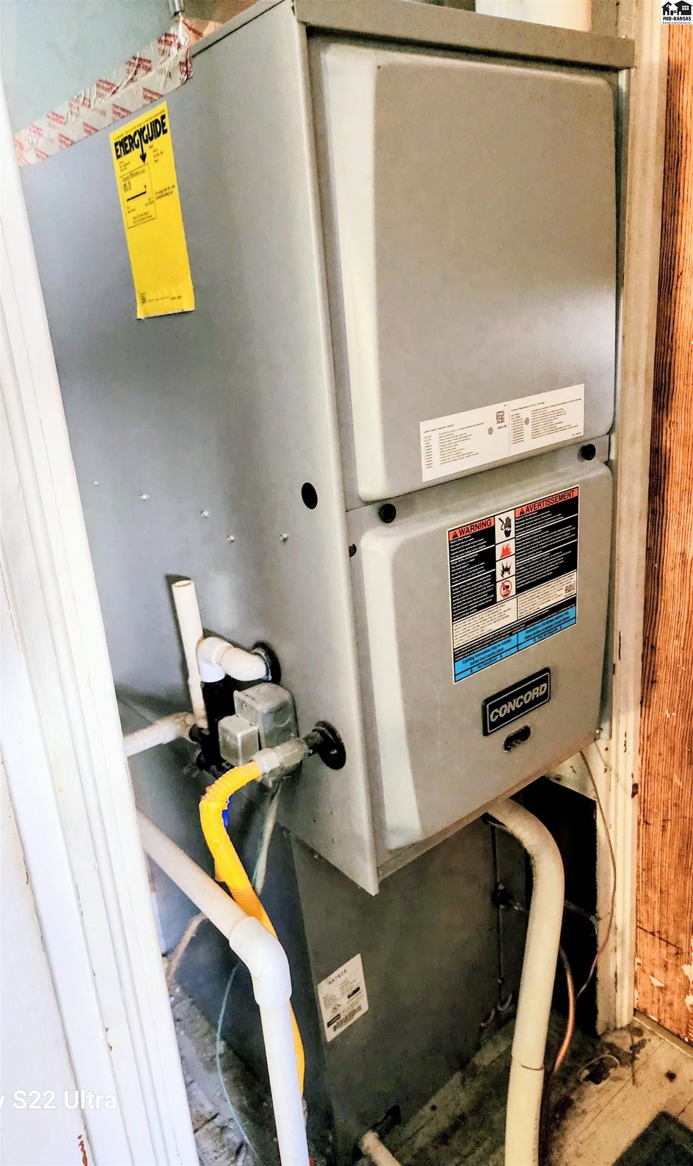 803 E 5th Avenue Hutchinson KS 67501