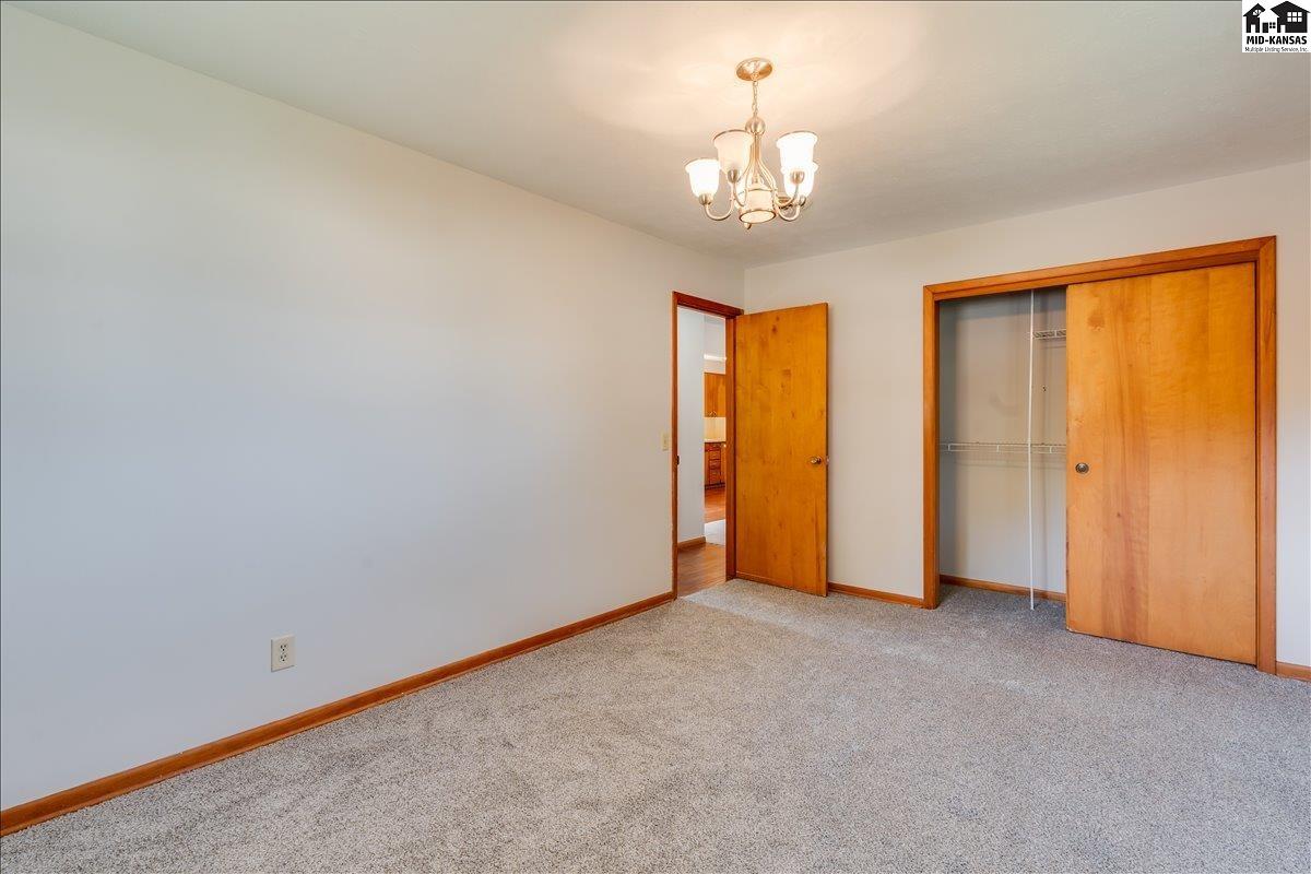 103 S Salina Street Haven KS 67543