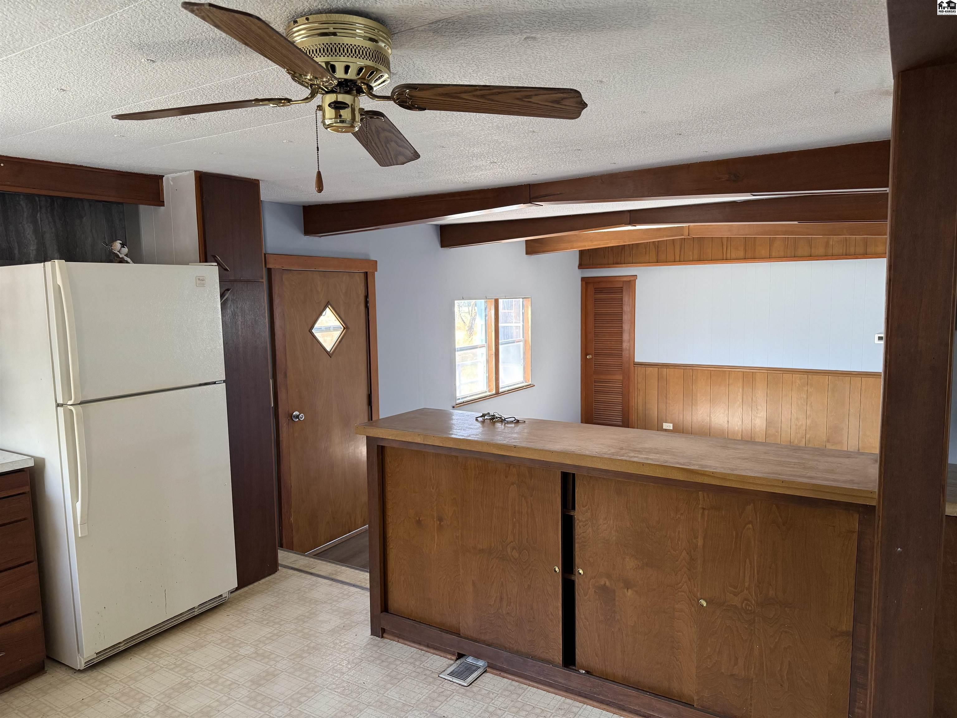 7210 E 30th Avenue Hutchinson KS 67502
