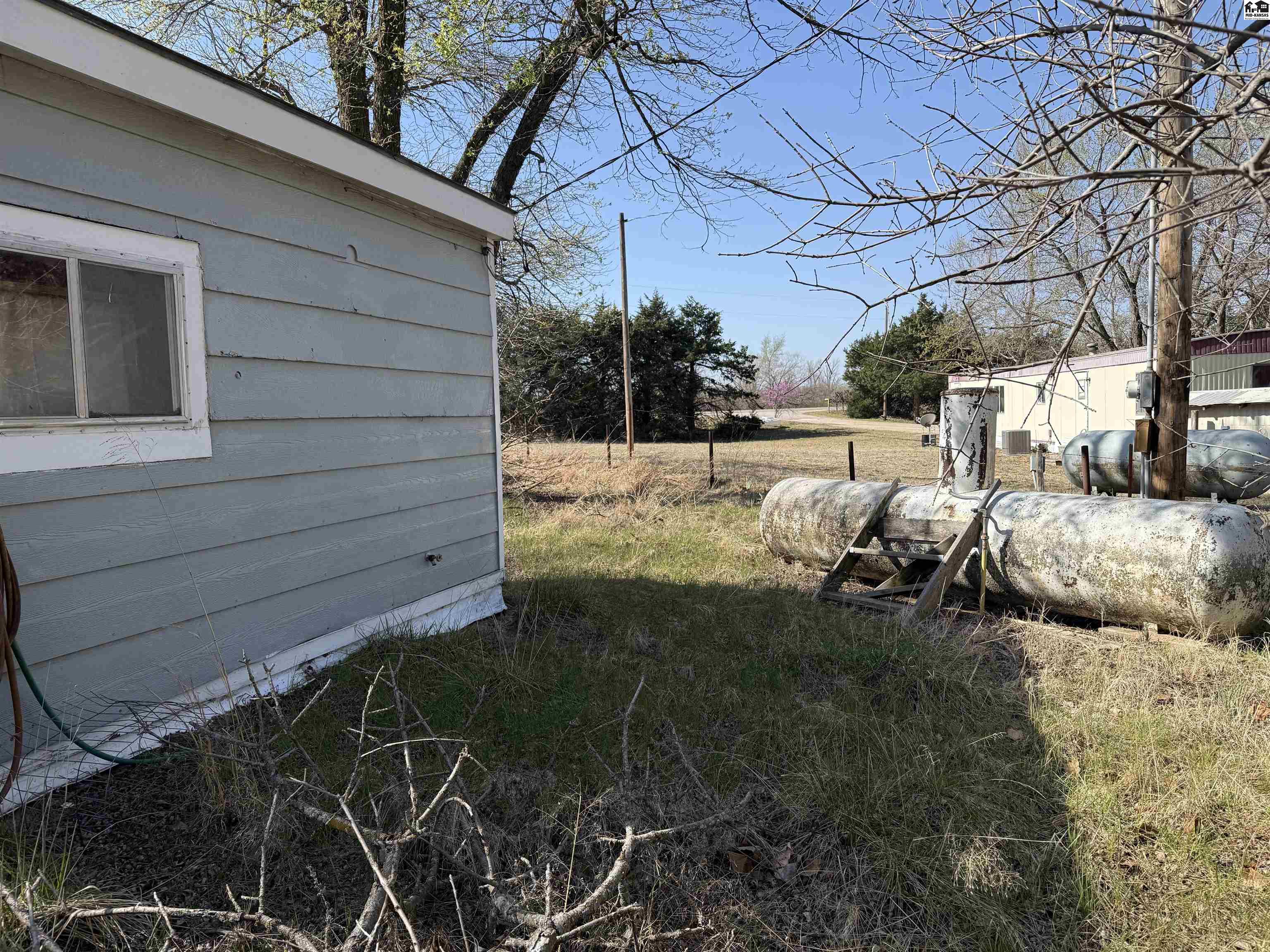7210 E 30th Avenue Hutchinson KS 67502