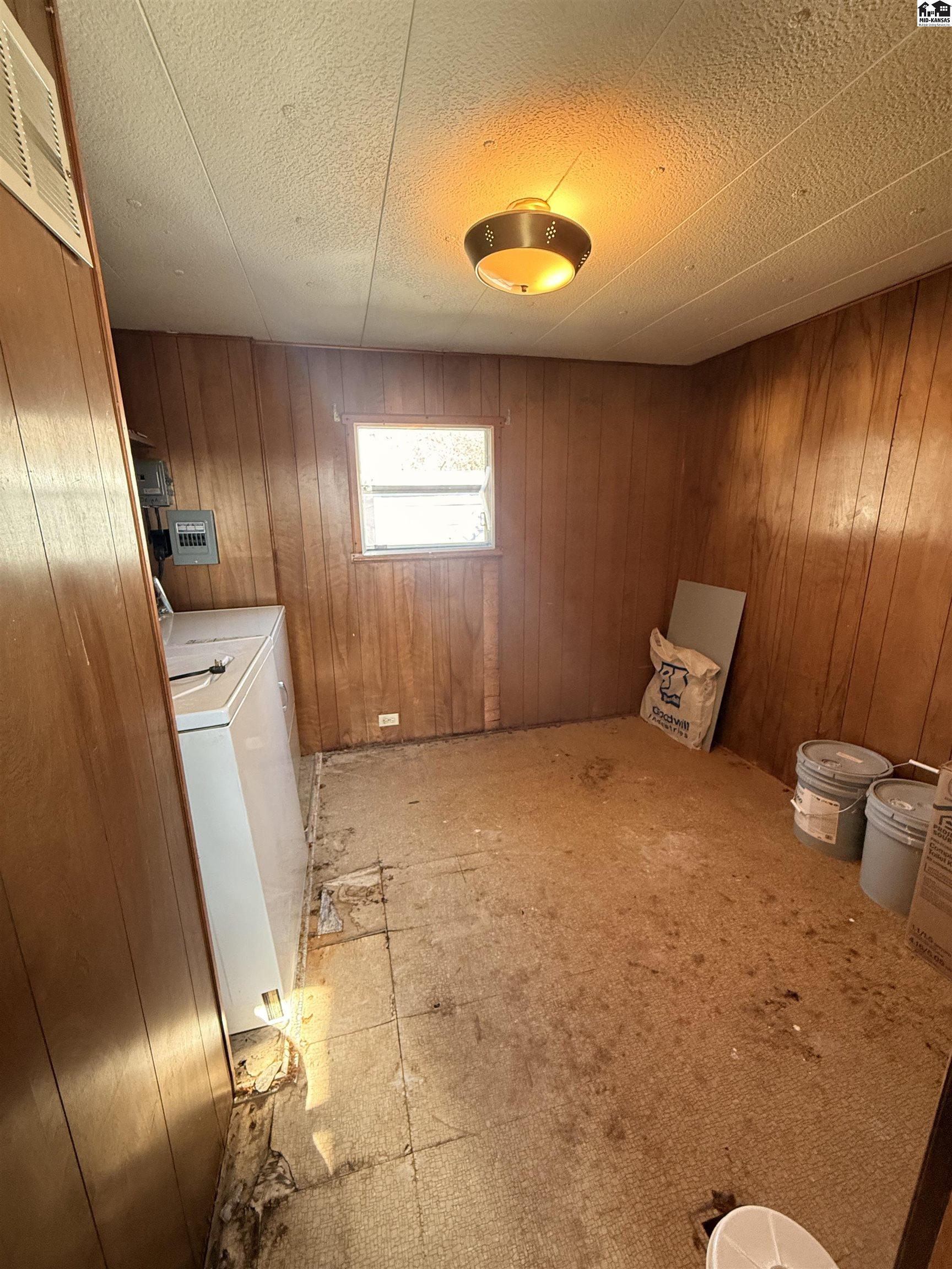 7210 E 30th Avenue Hutchinson KS 67502