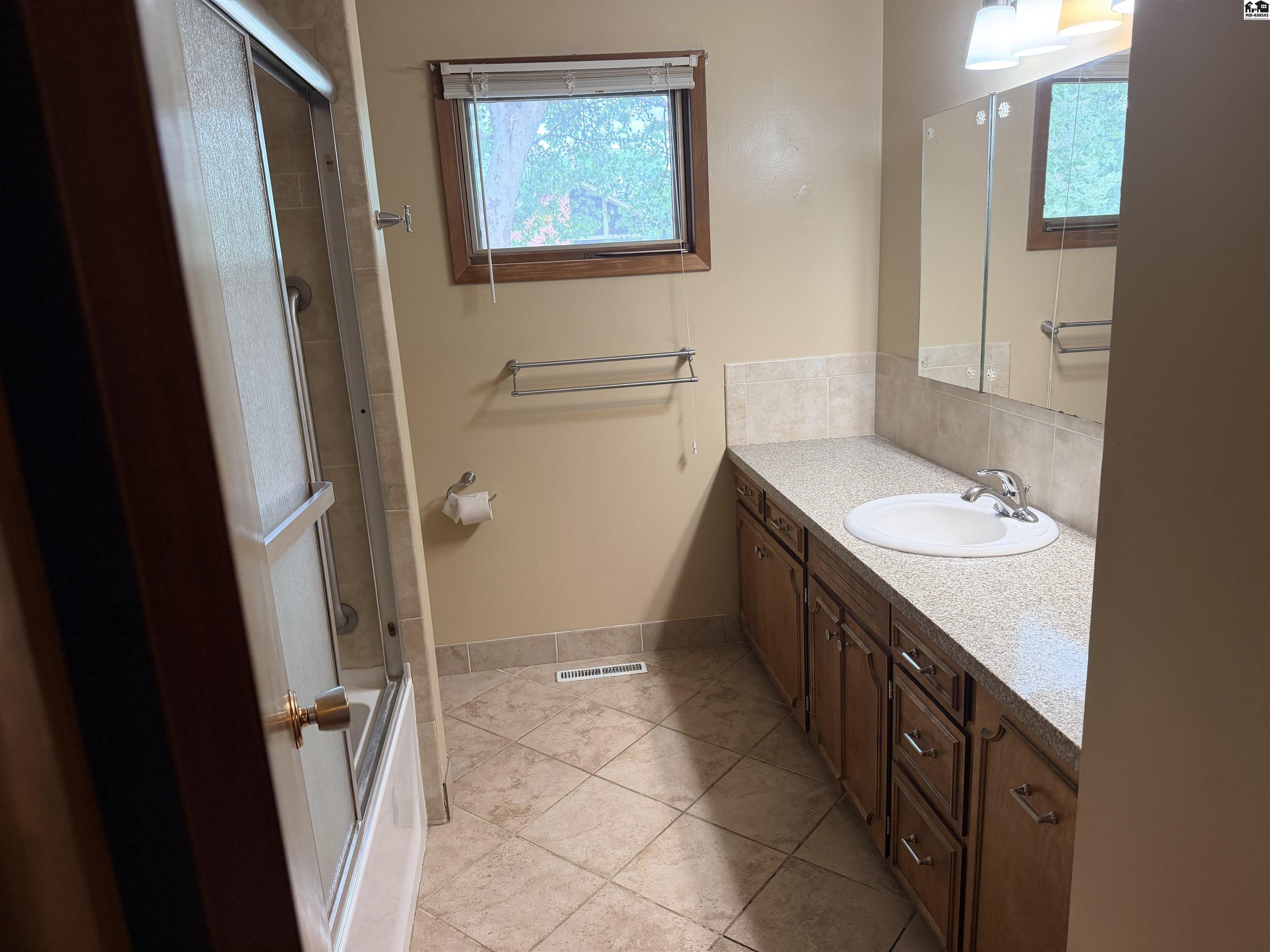 300 Penn Drive Mcpherson KS 67460