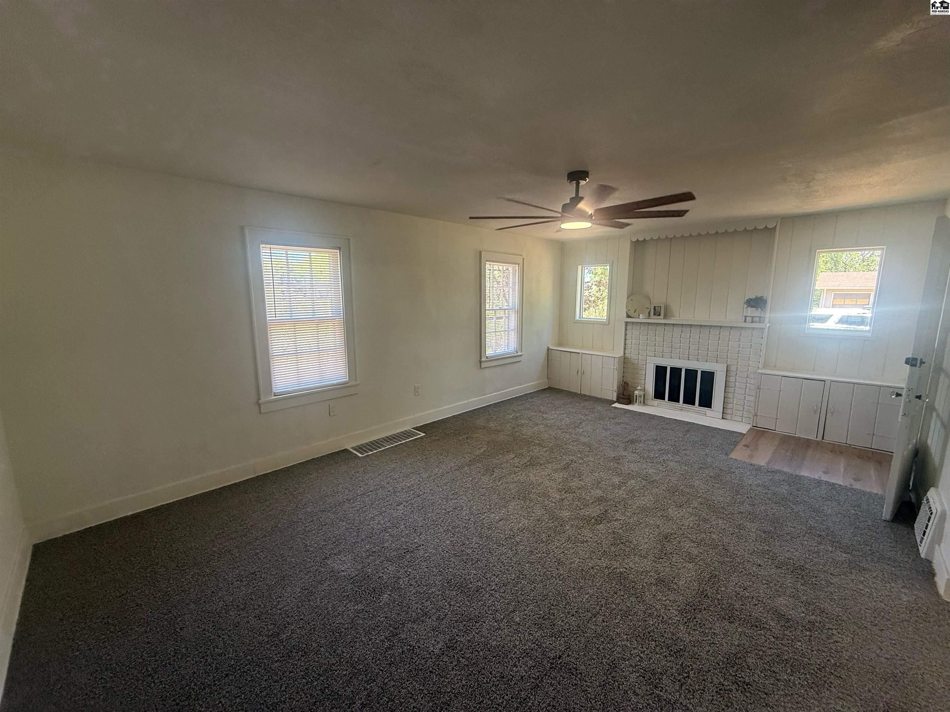 1507 E 26th Avenue Hutchinson KS 67502