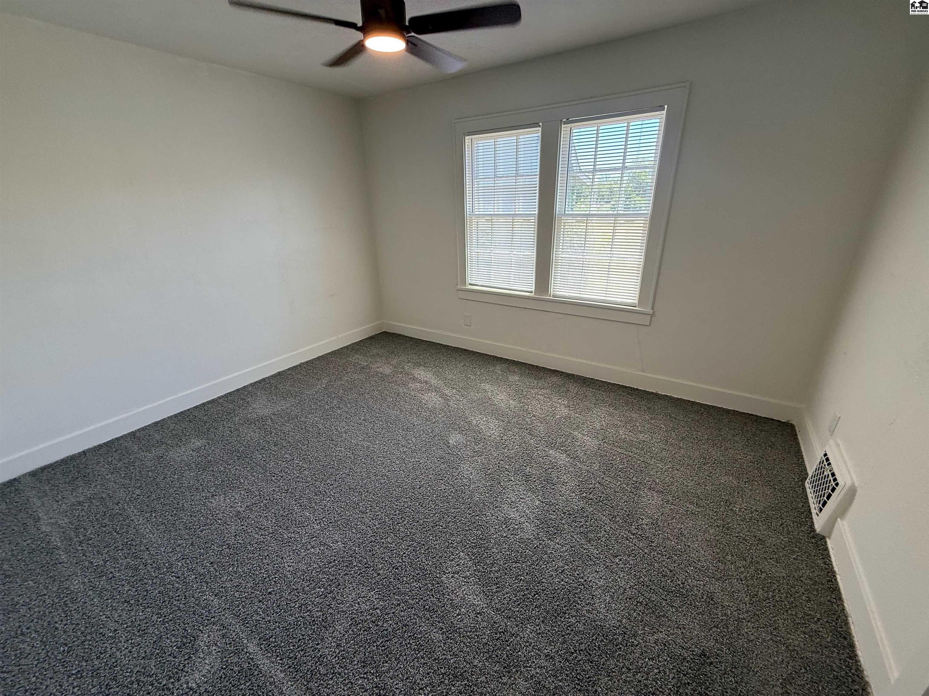 1507 E 26th Avenue Hutchinson KS 67502