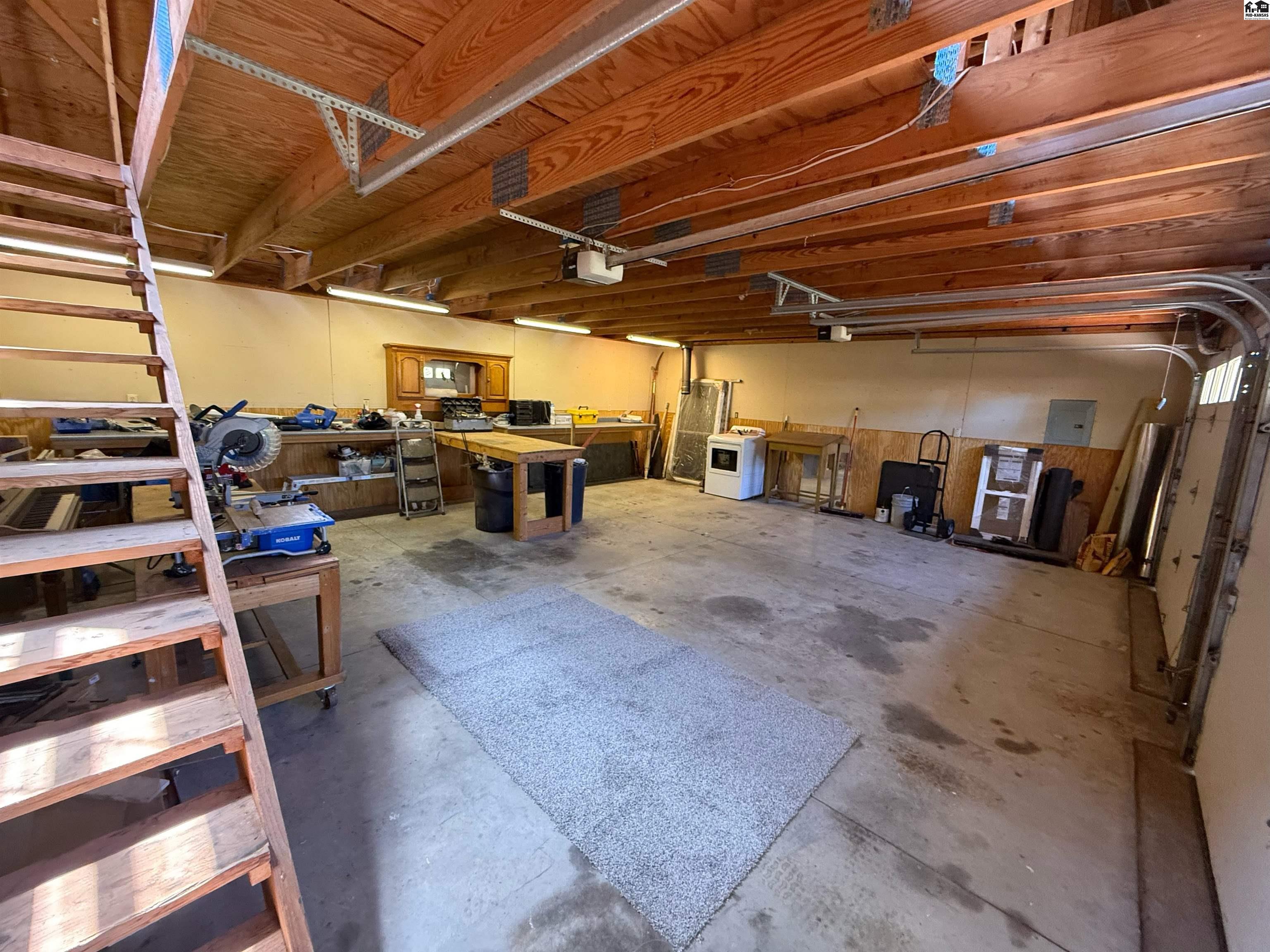 1507 E 26th Avenue Hutchinson KS 67502