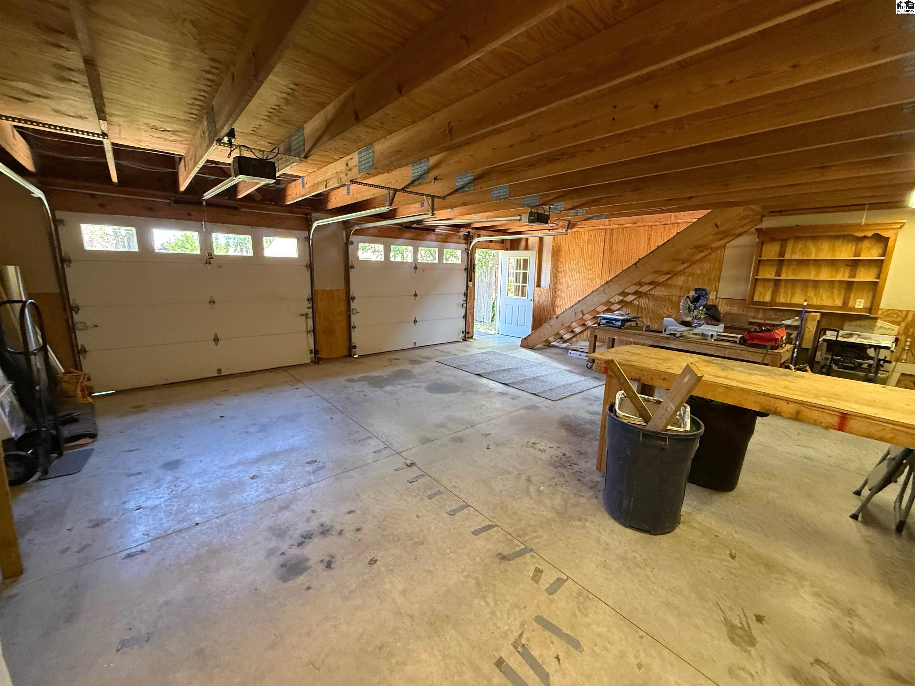 1507 E 26th Avenue Hutchinson KS 67502