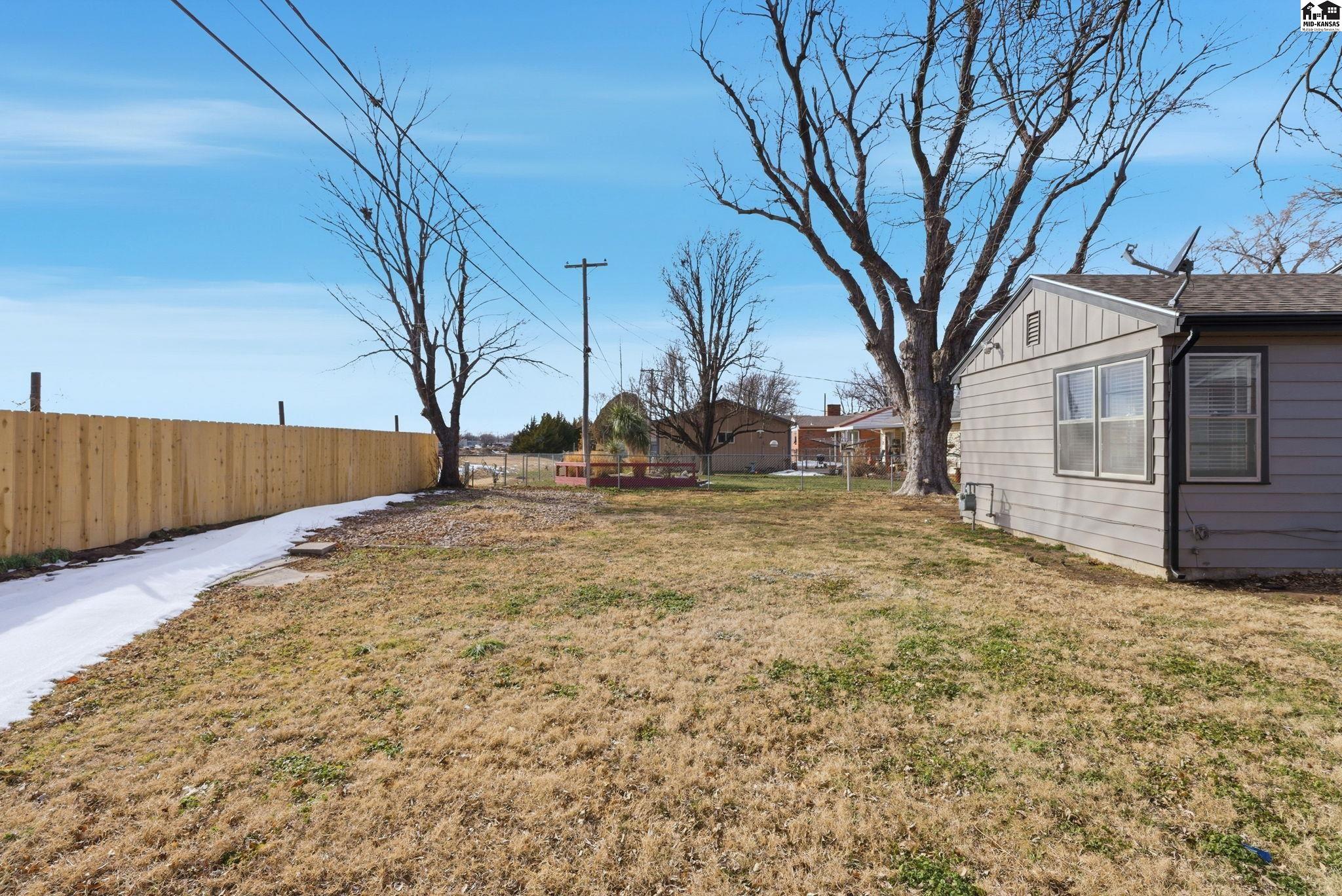 41 Random Road Hutchinson KS 67502