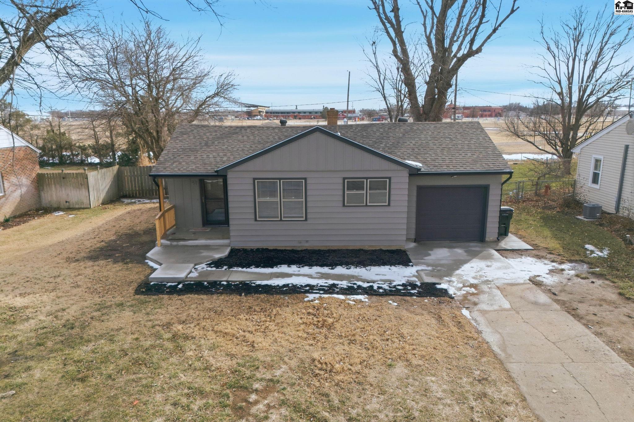 41 Random Road Hutchinson KS 67502