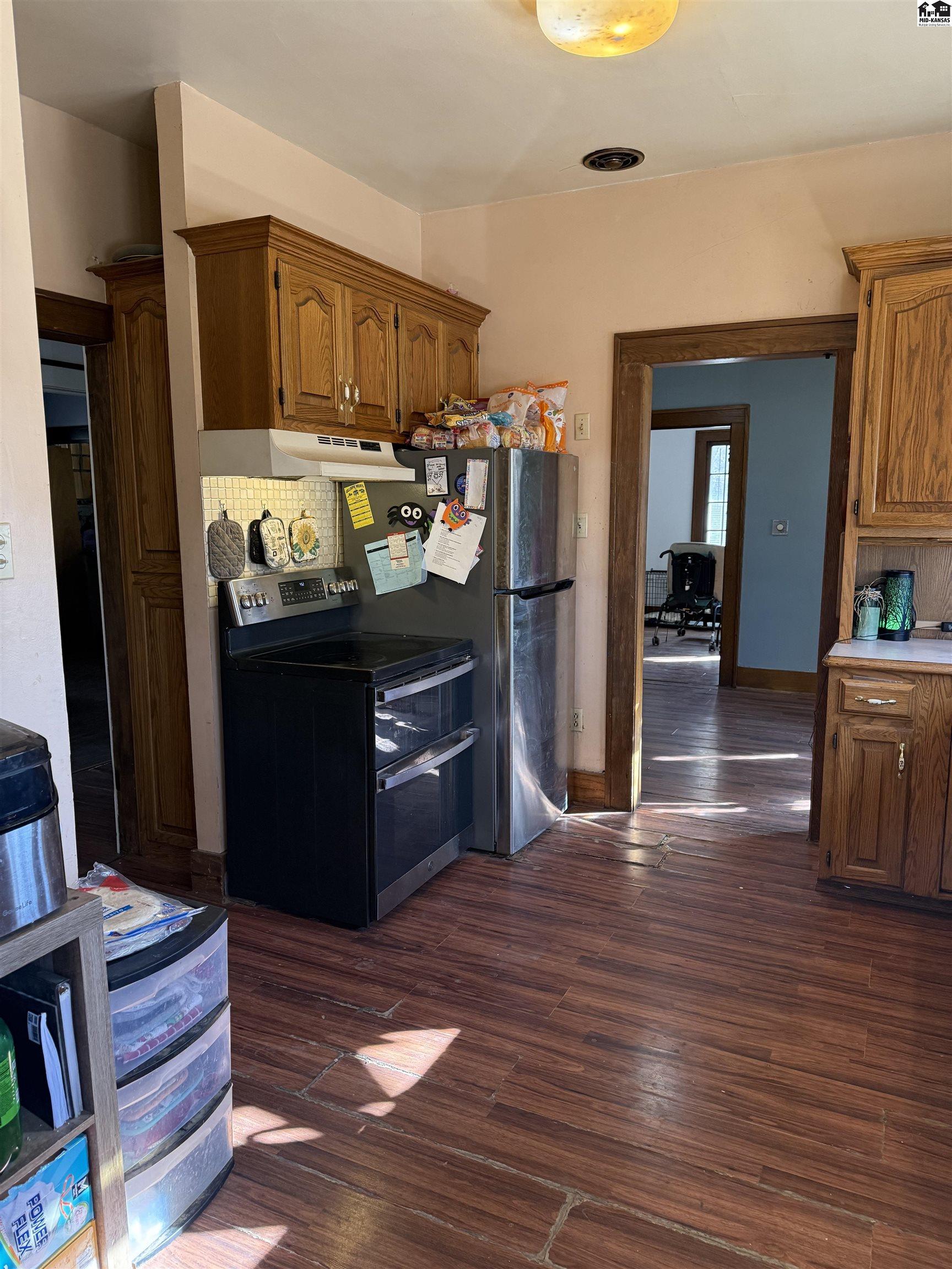 100 E 13th Avenue Hutchinson KS 67501