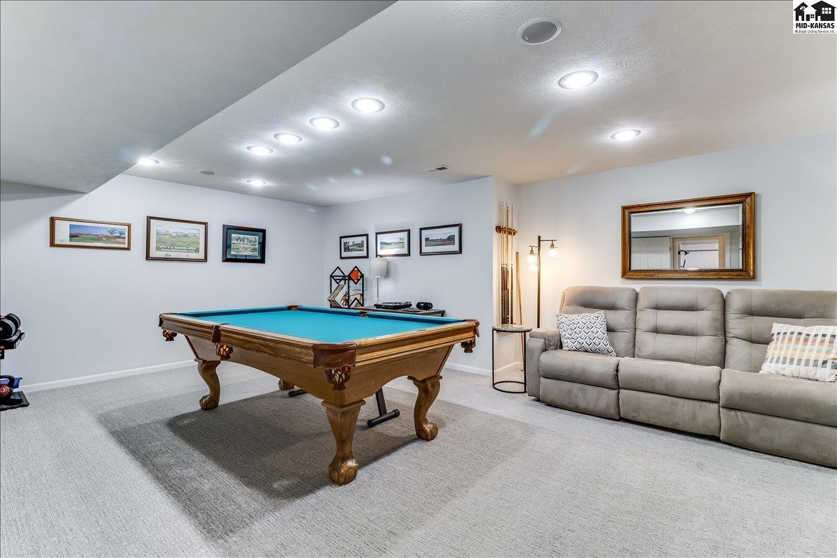 111 Blue Spruce Road Hutchinson KS 67502