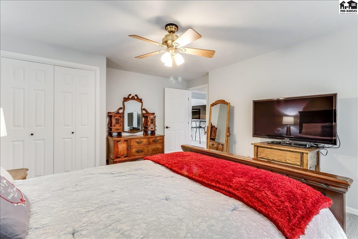 111 Blue Spruce Road Hutchinson KS 67502