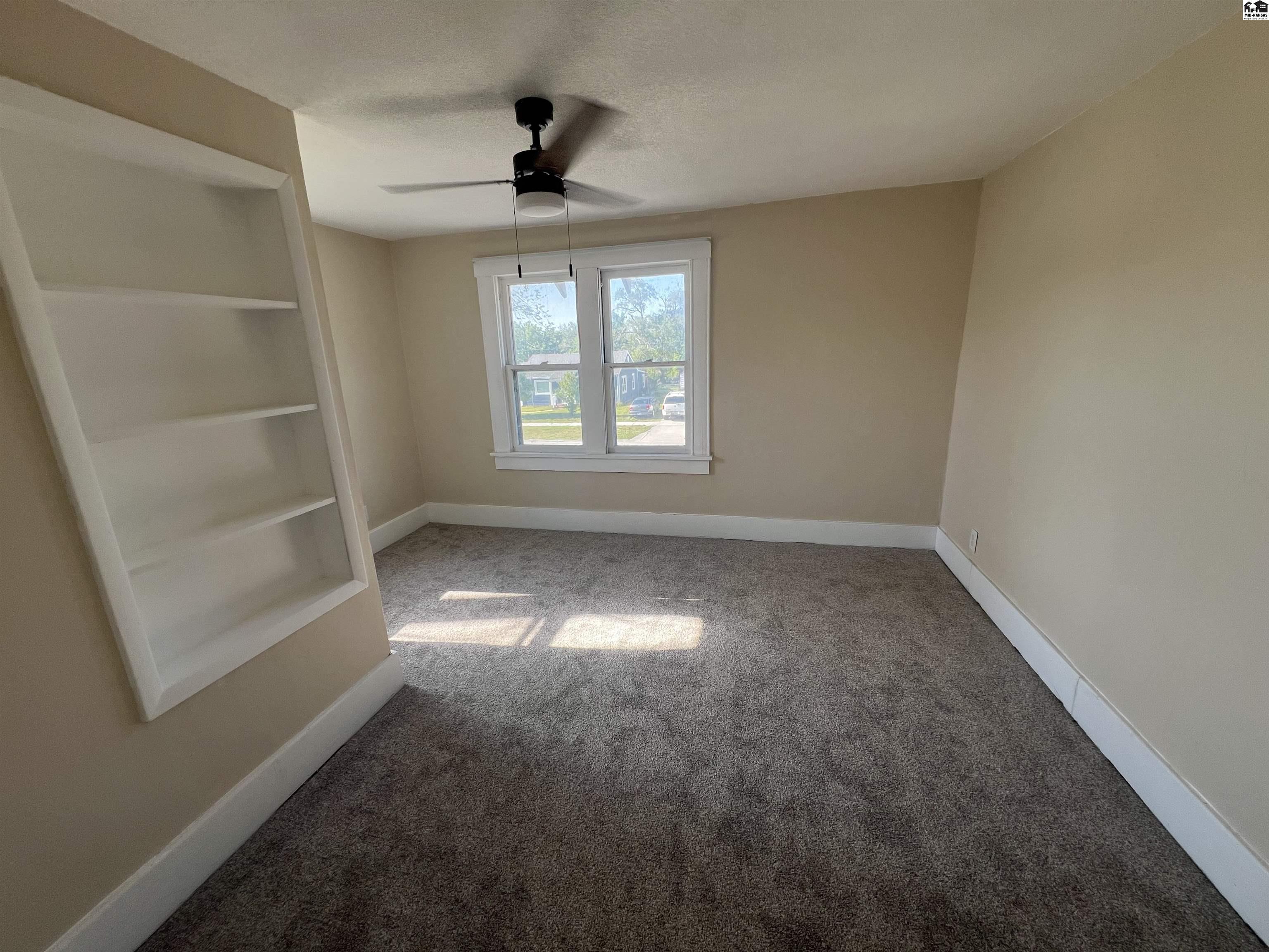 719 W 11th Avenue Hutchinson KS 67502