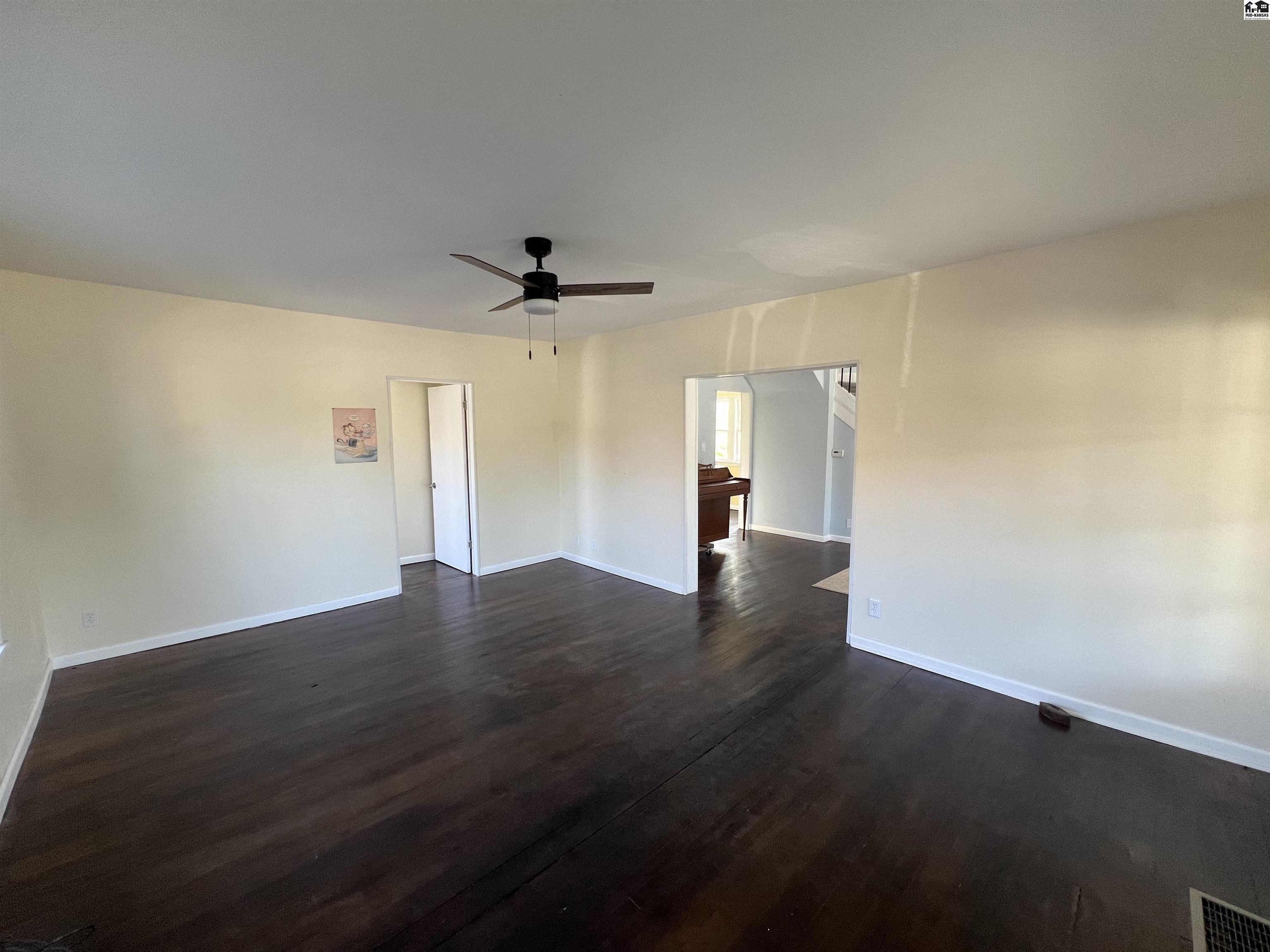 719 W 11th Avenue Hutchinson KS 67502