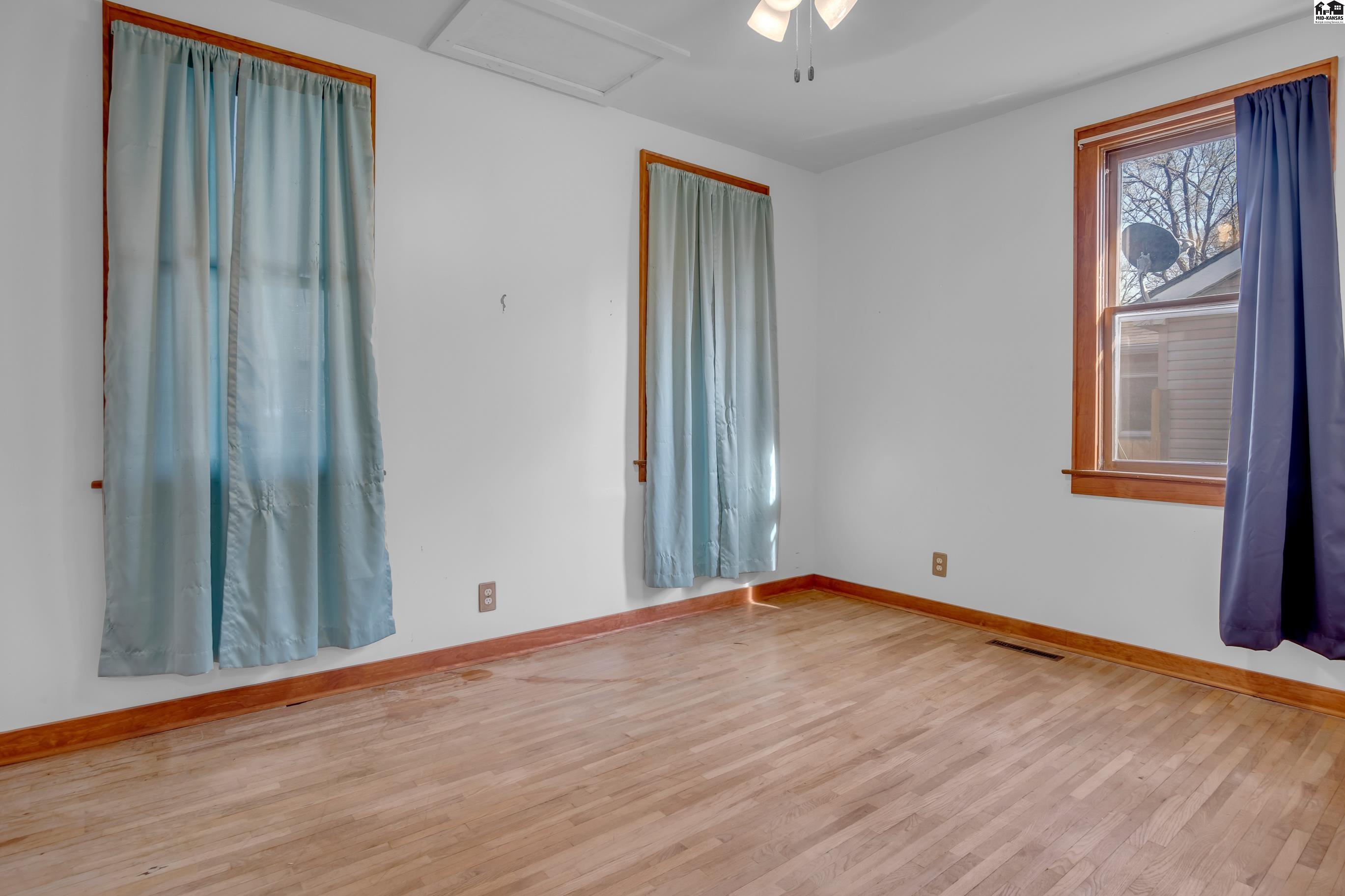 622 N Chestnut Street Mcpherson KS 67460-9764