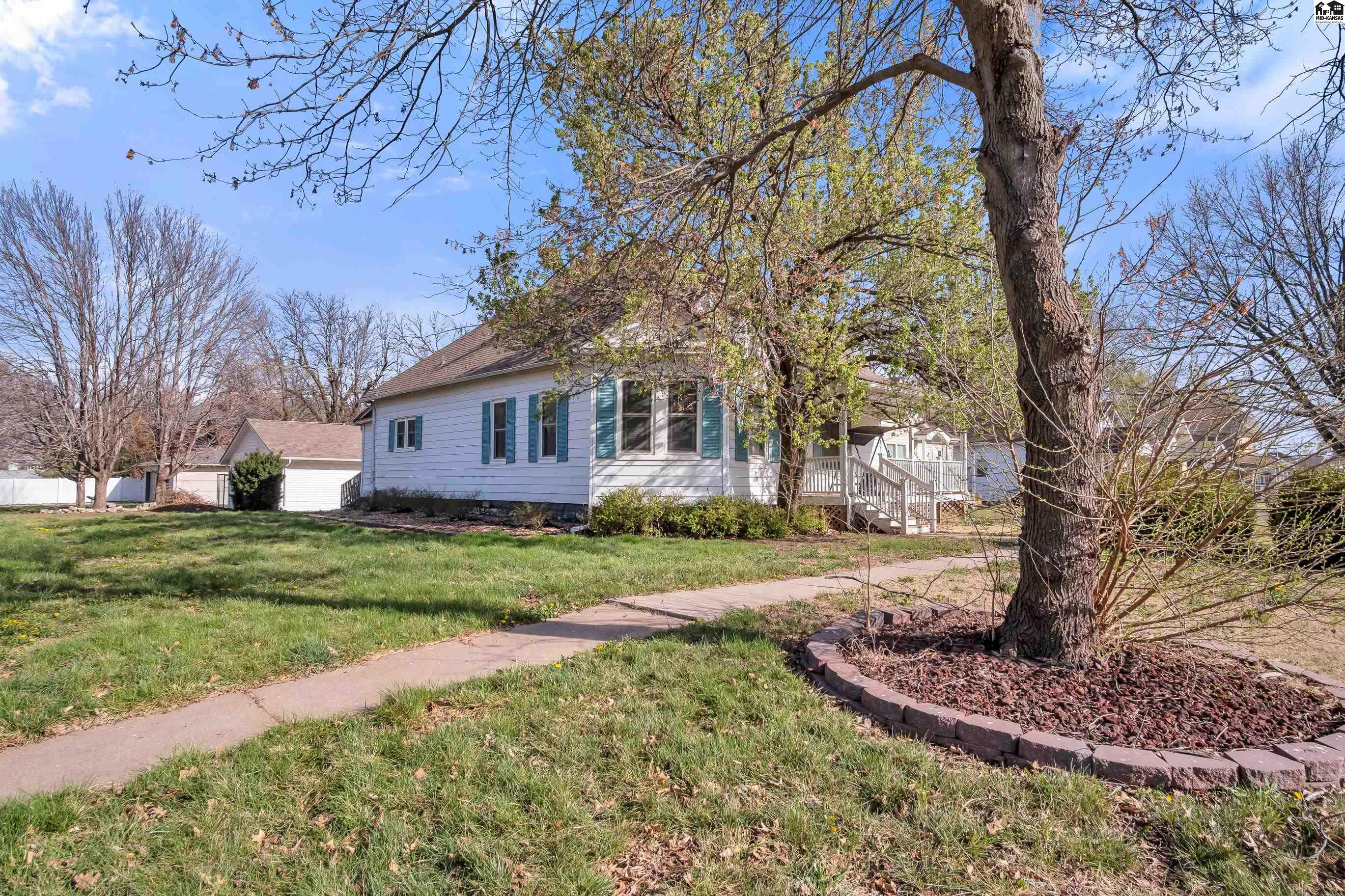 622 N Chestnut Street Mcpherson KS 67460-9764