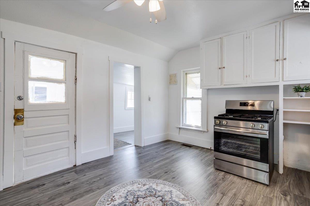213 N Sedgwick Avenue Haven KS 67543