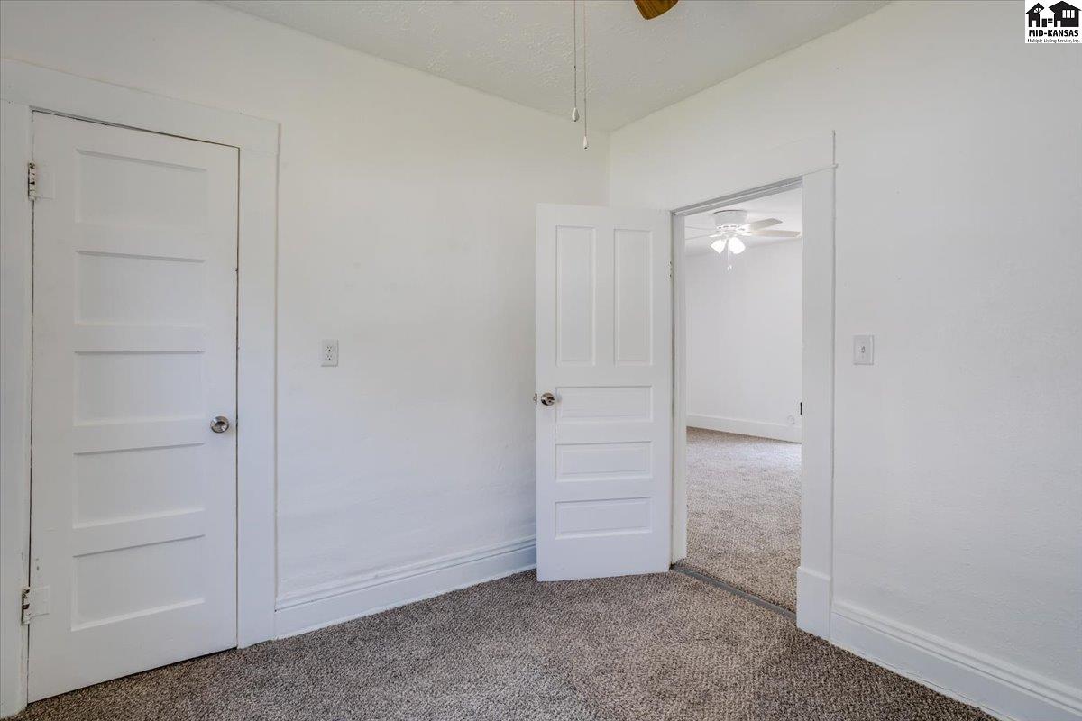 213 N Sedgwick Avenue Haven KS 67543