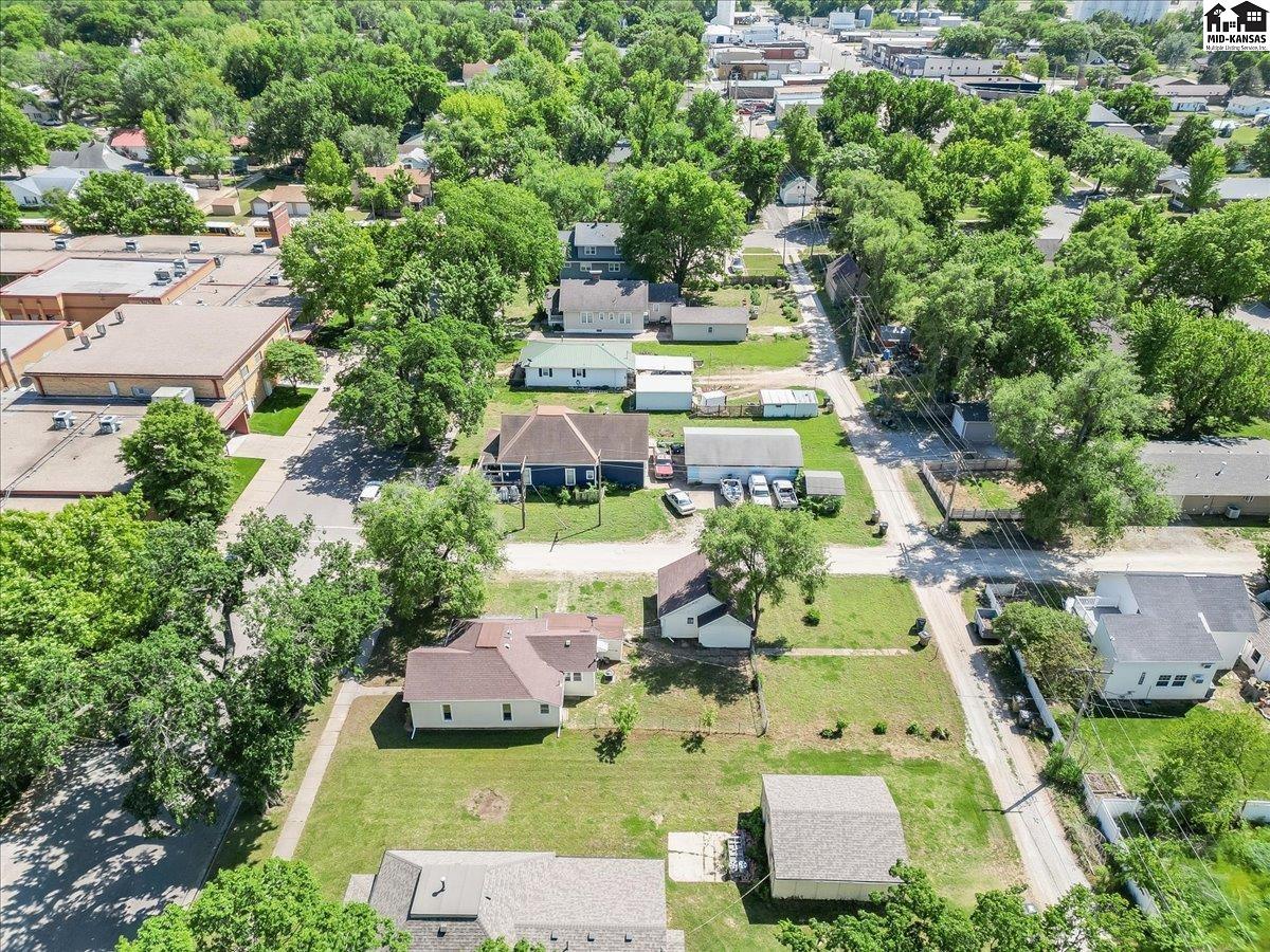 213 N Sedgwick Avenue Haven KS 67543
