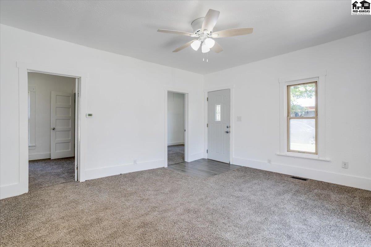 213 N Sedgwick Avenue Haven KS 67543