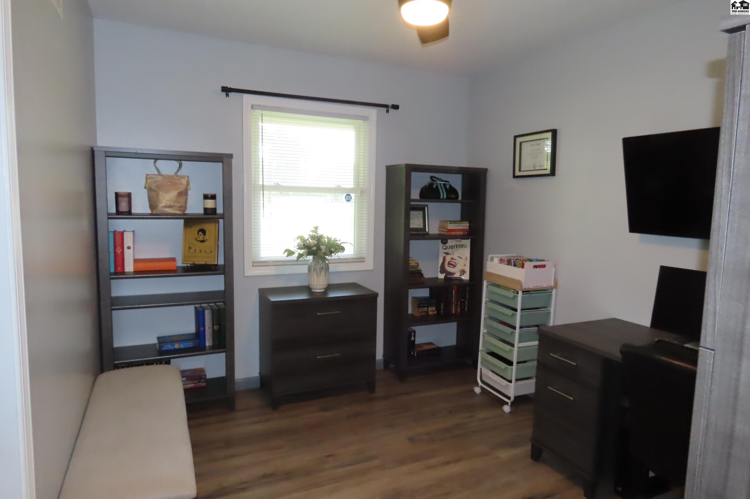 1510 Linda Lane Hutchinson KS 67502