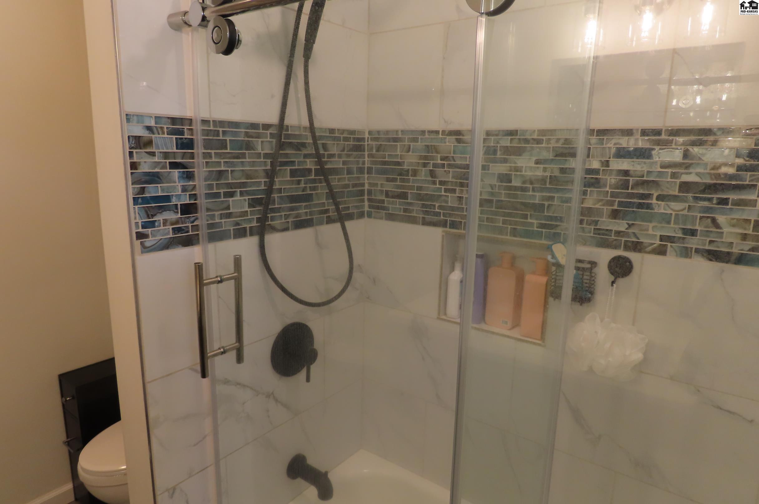 1510 Linda Lane Hutchinson KS 67502