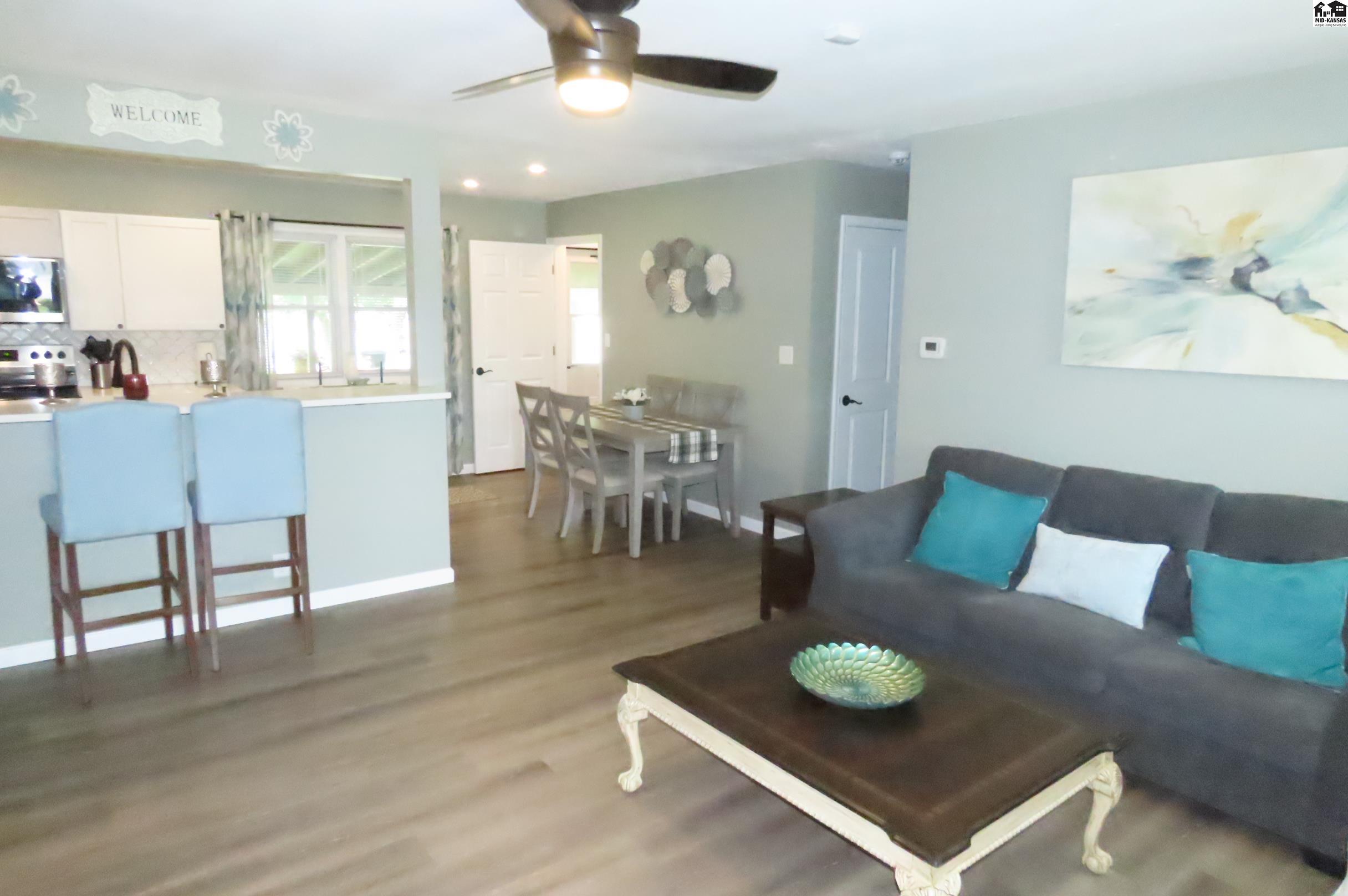 1510 Linda Lane Hutchinson KS 67502