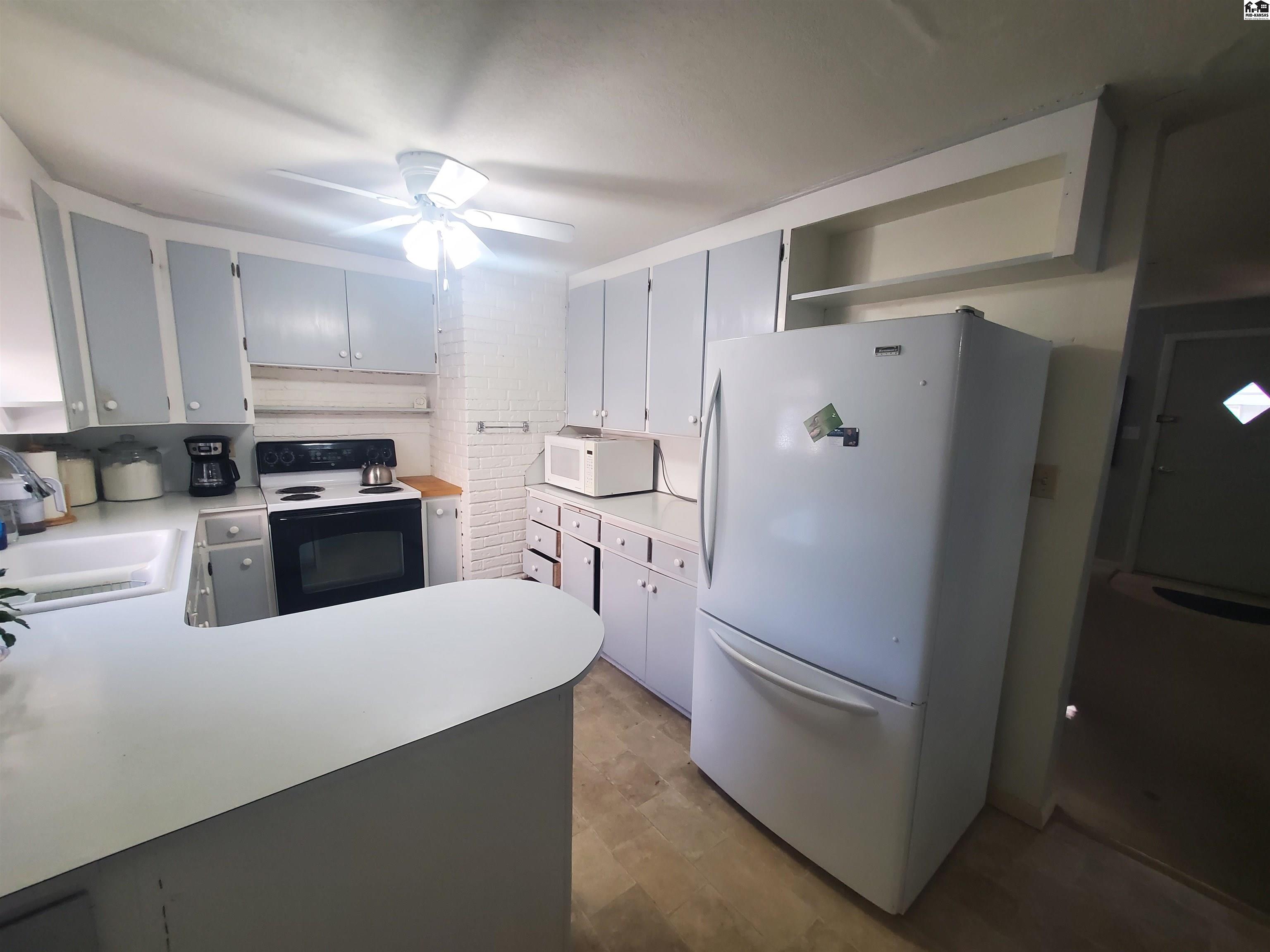 946 N Barber Street Mcpherson KS 67460